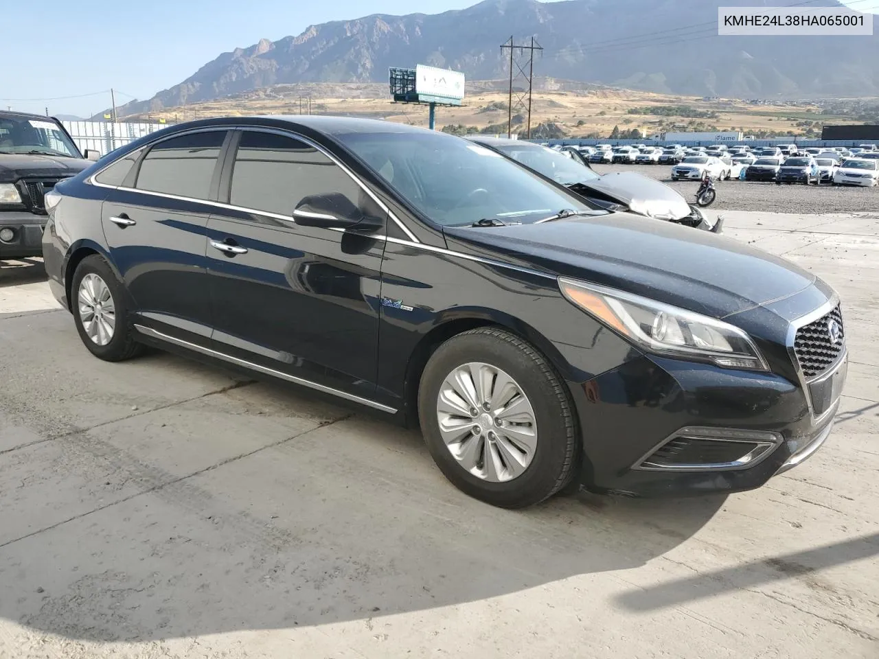 2017 Hyundai Sonata Hybrid VIN: KMHE24L38HA065001 Lot: 69591084