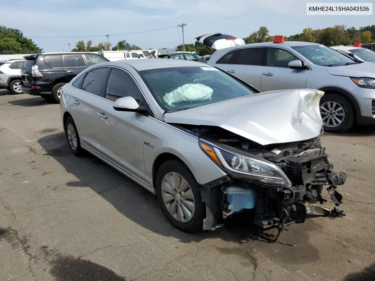 2017 Hyundai Sonata Hybrid VIN: KMHE24L15HA043536 Lot: 71241514