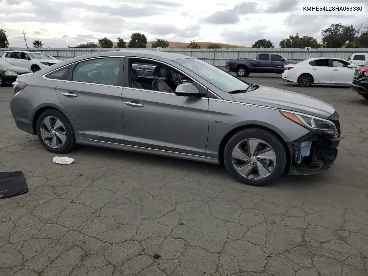 2017 Hyundai Sonata Plug-In Hybrid VIN: KMHE54L28HA063330 Lot: 71465254