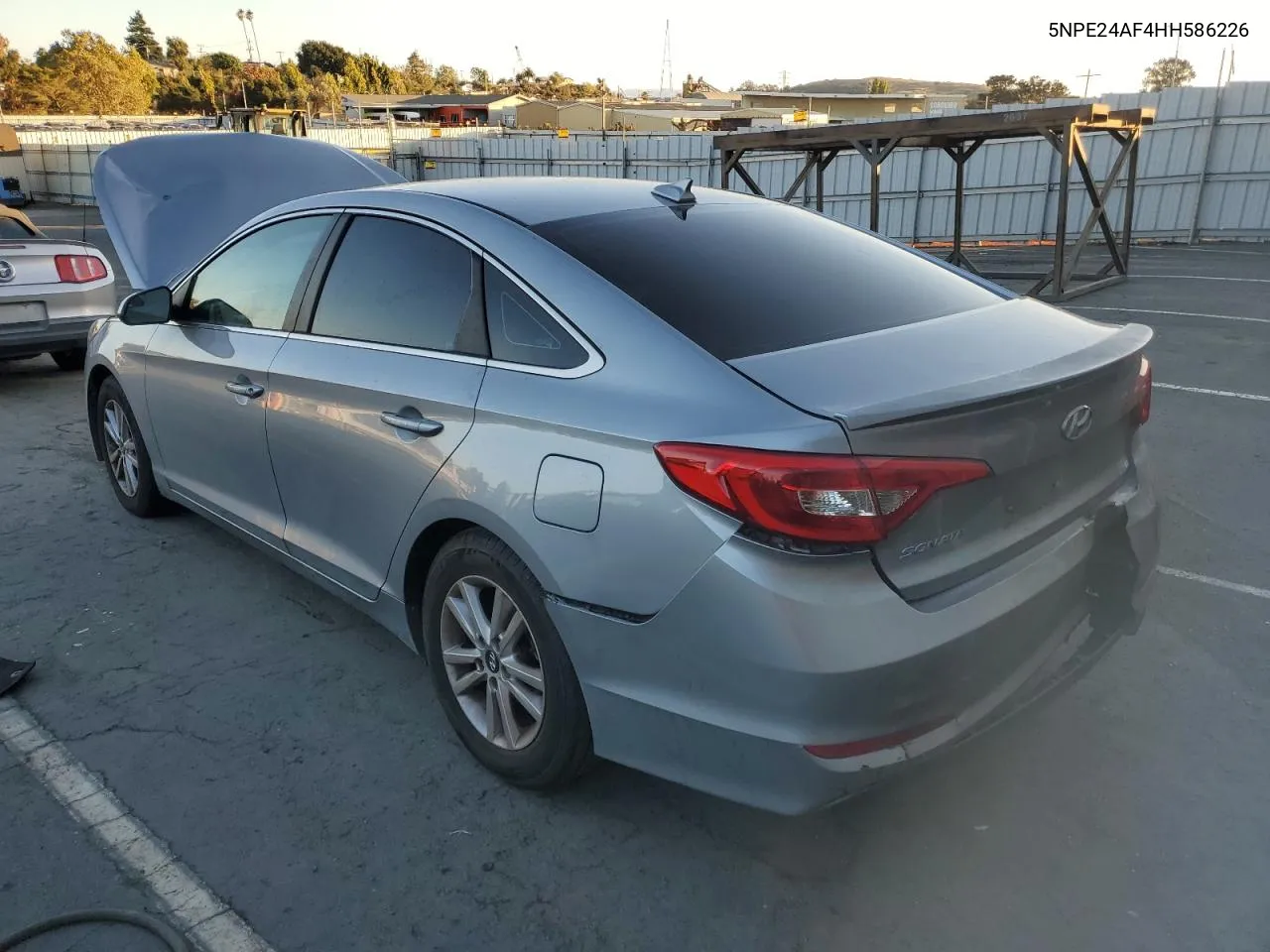 2017 Hyundai Sonata Se VIN: 5NPE24AF4HH586226 Lot: 71523004