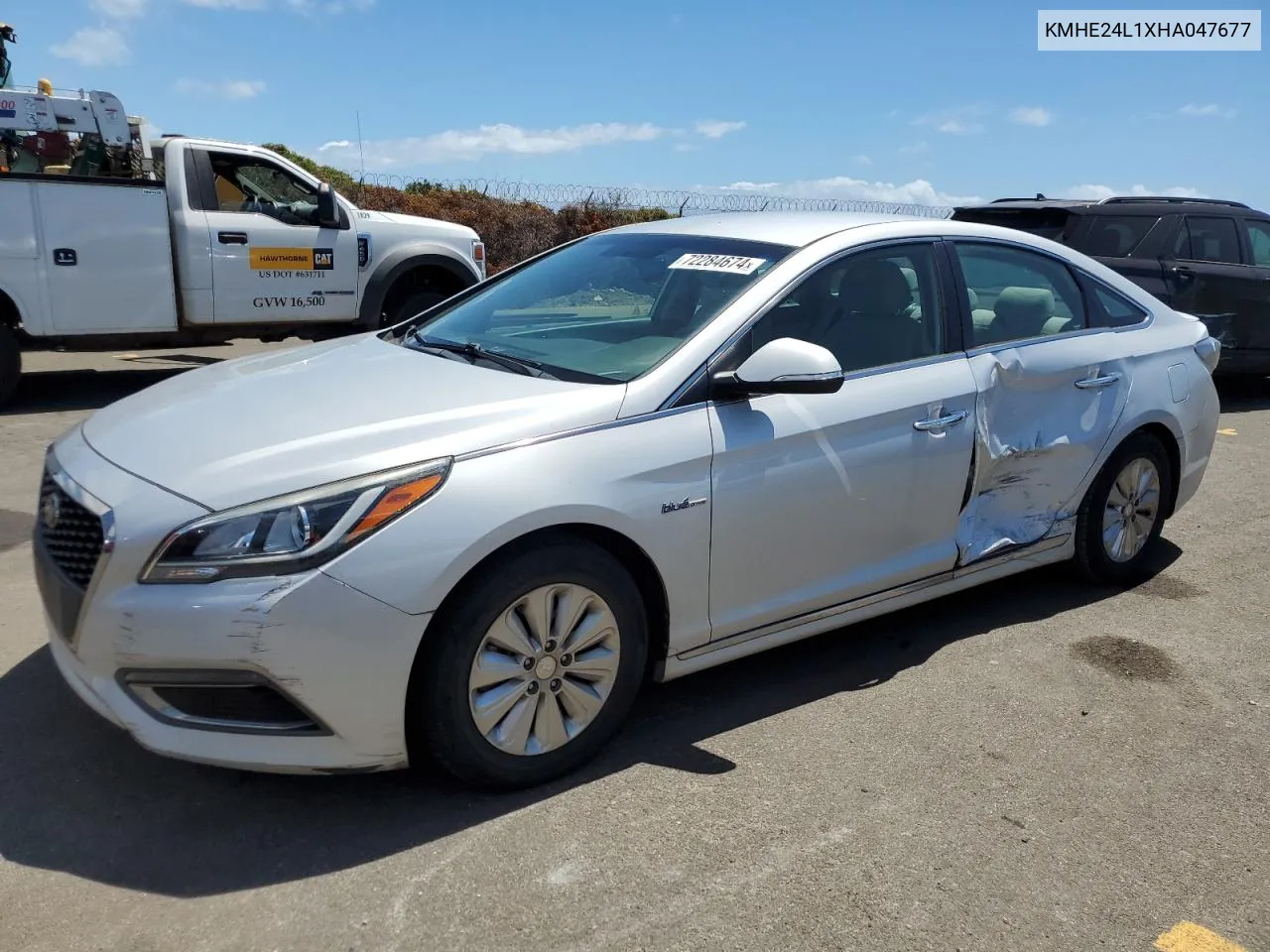 2017 Hyundai Sonata Hybrid VIN: KMHE24L1XHA047677 Lot: 72284674