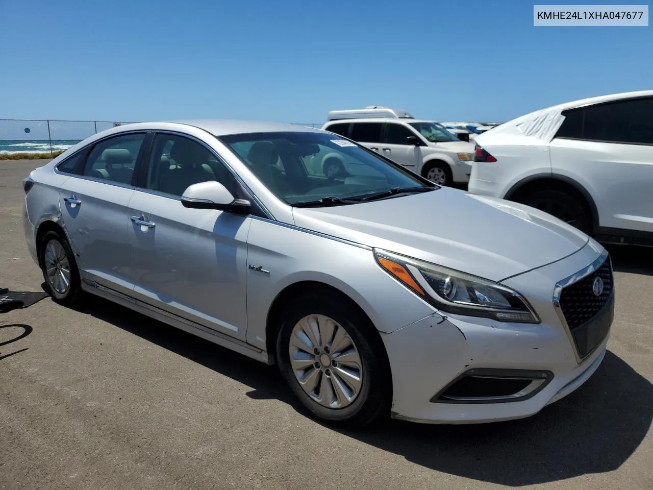 2017 Hyundai Sonata Hybrid VIN: KMHE24L1XHA047677 Lot: 72284674