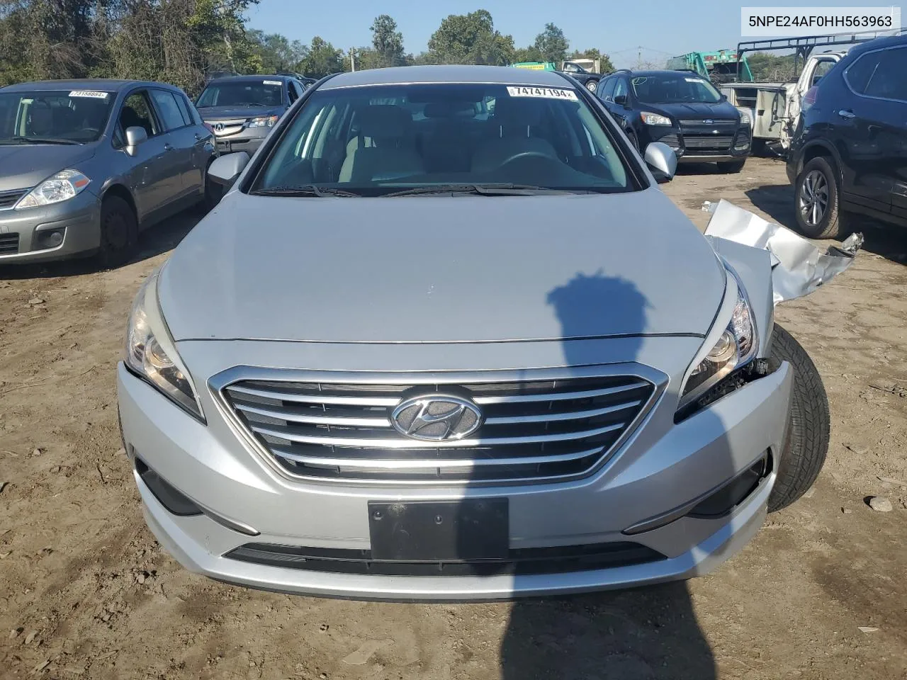 2017 Hyundai Sonata Se VIN: 5NPE24AF0HH563963 Lot: 74747194