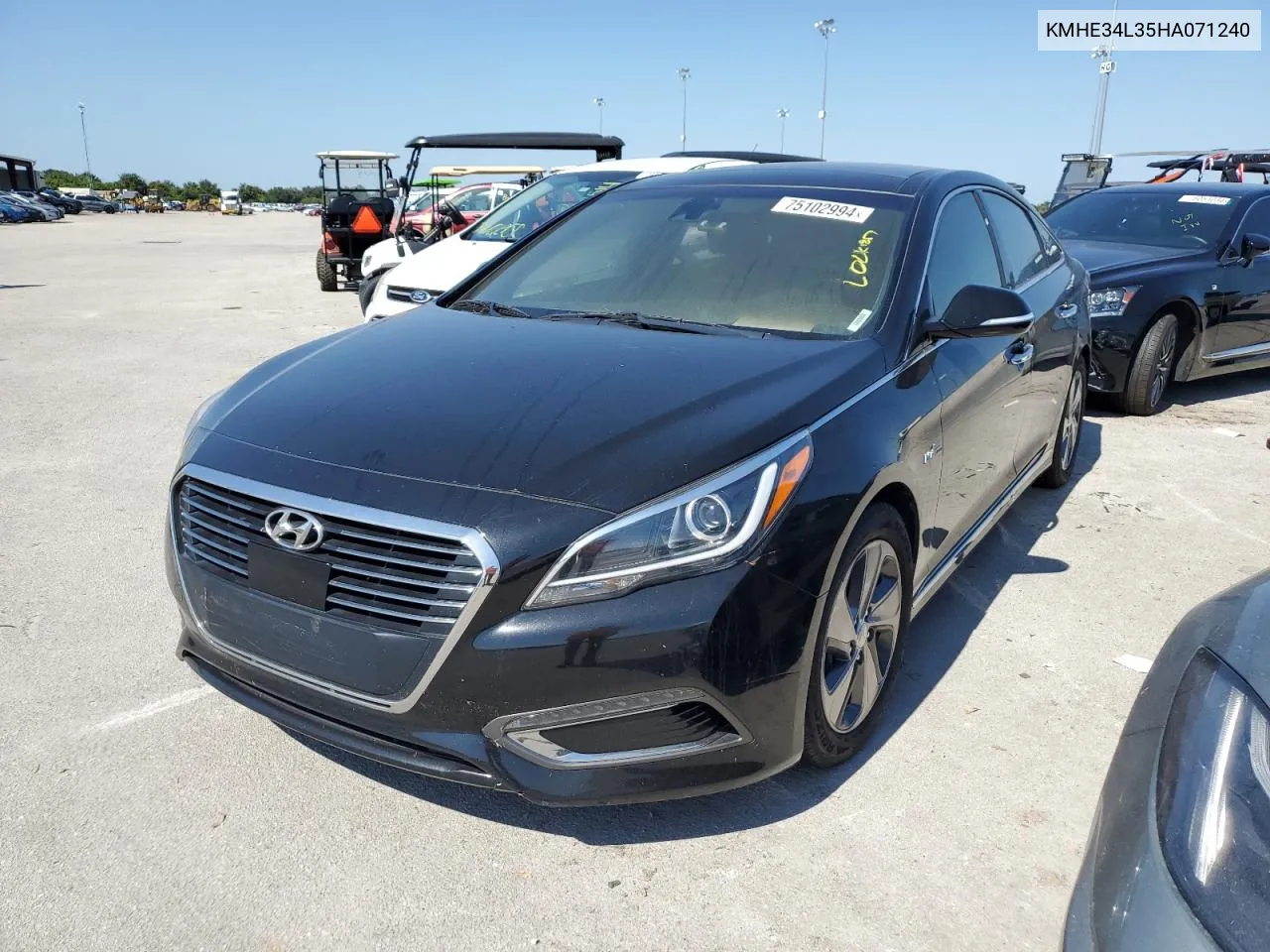 2017 Hyundai Sonata Hybrid VIN: KMHE34L35HA071240 Lot: 75102994