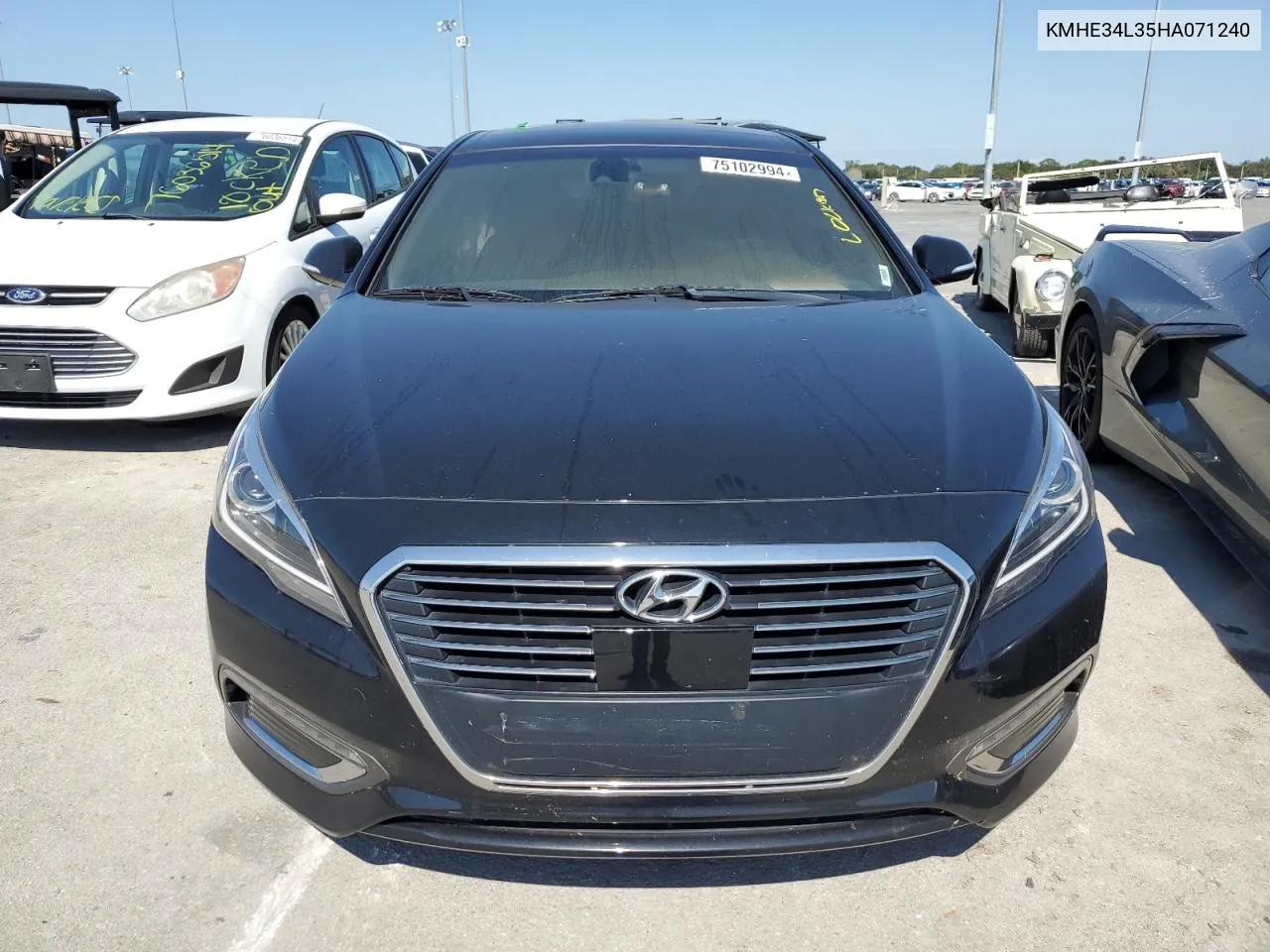 2017 Hyundai Sonata Hybrid VIN: KMHE34L35HA071240 Lot: 75102994