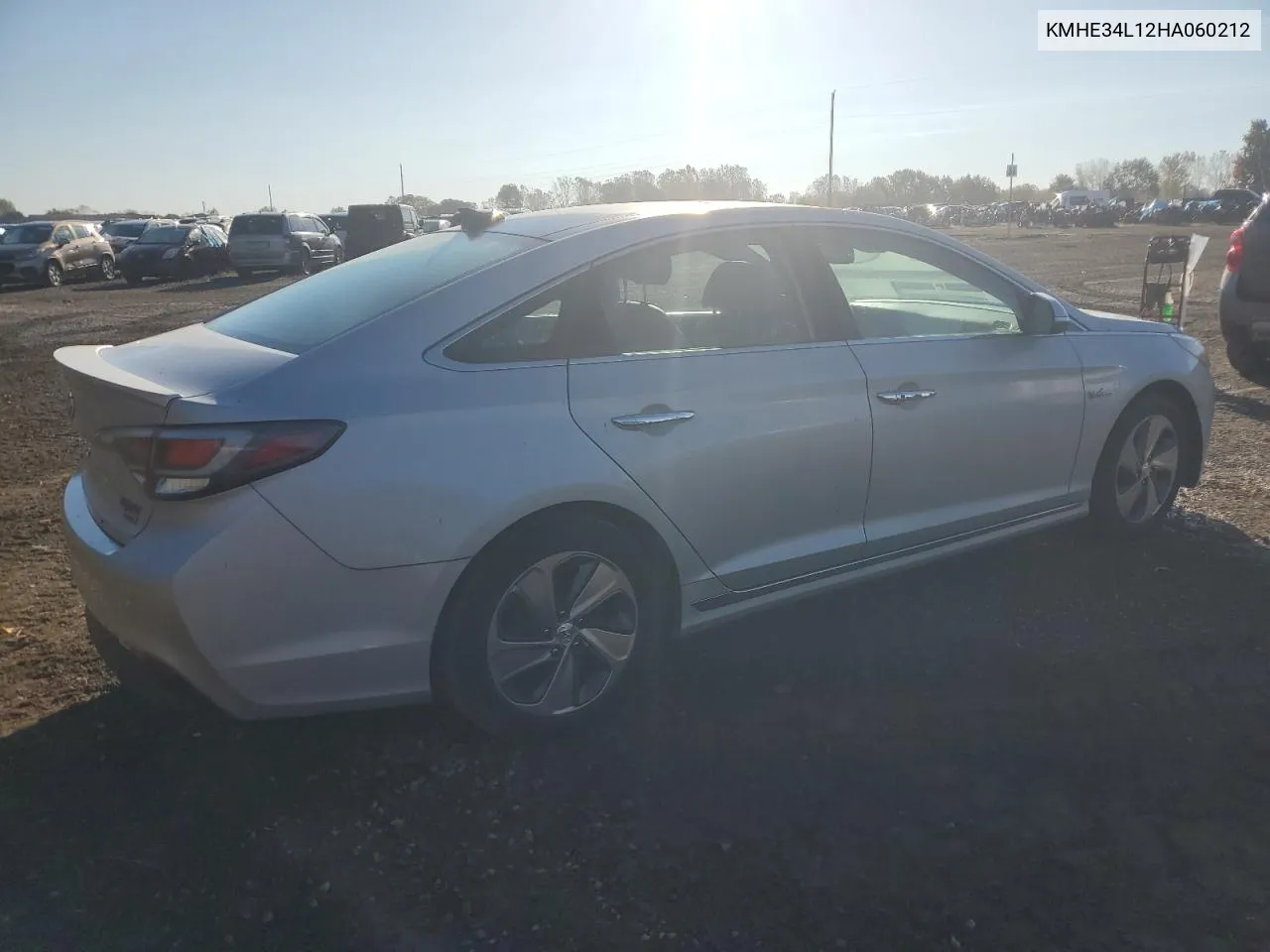 2017 Hyundai Sonata Hybrid VIN: KMHE34L12HA060212 Lot: 76350004