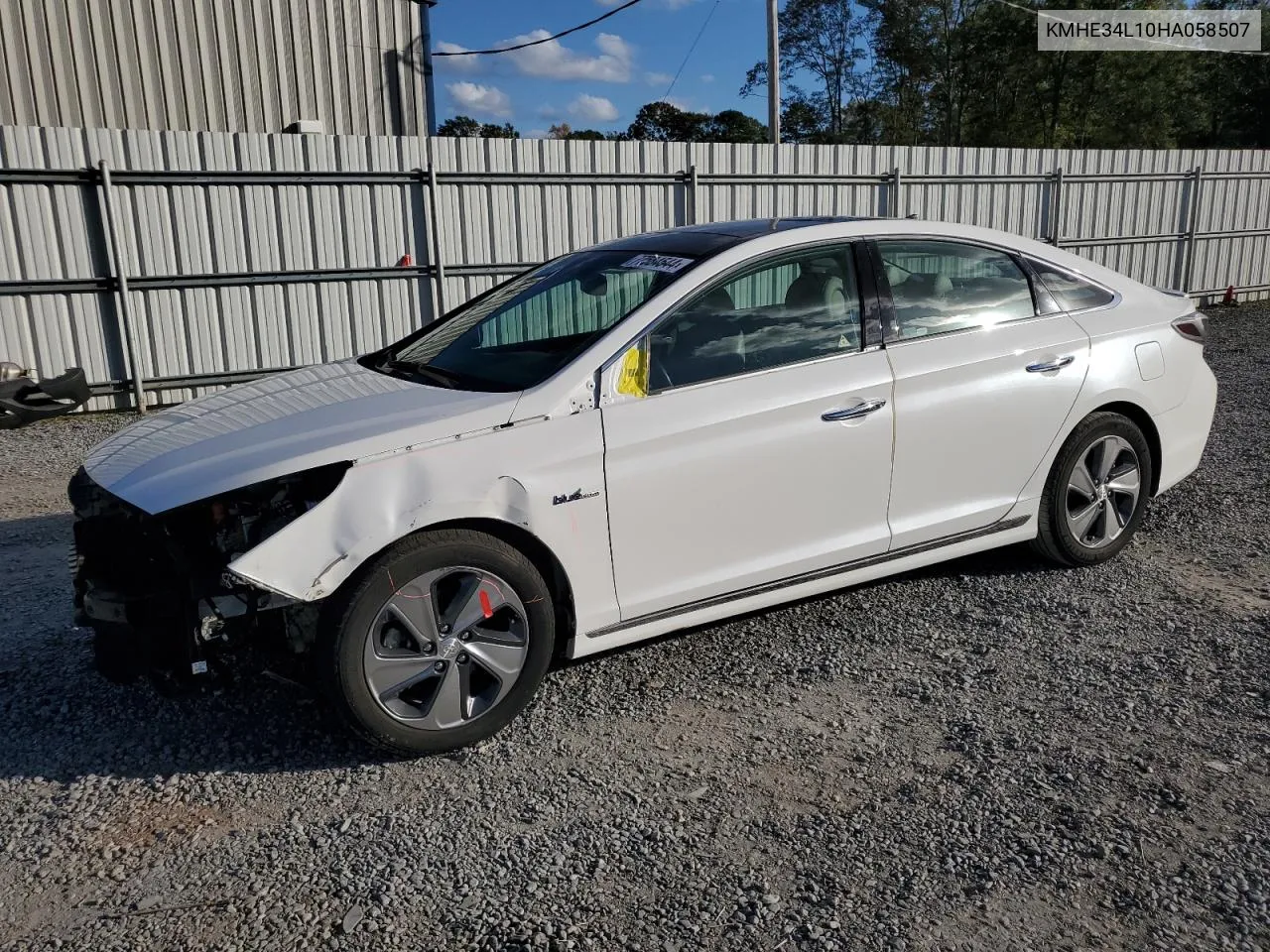 2017 Hyundai Sonata Hybrid VIN: KMHE34L10HA058507 Lot: 77584544