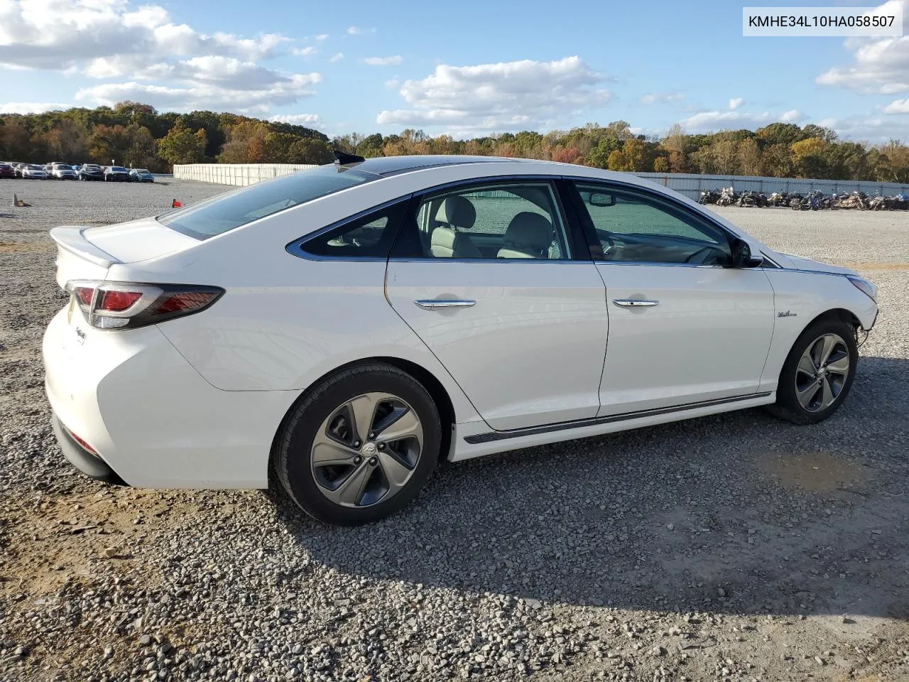 2017 Hyundai Sonata Hybrid VIN: KMHE34L10HA058507 Lot: 77584544