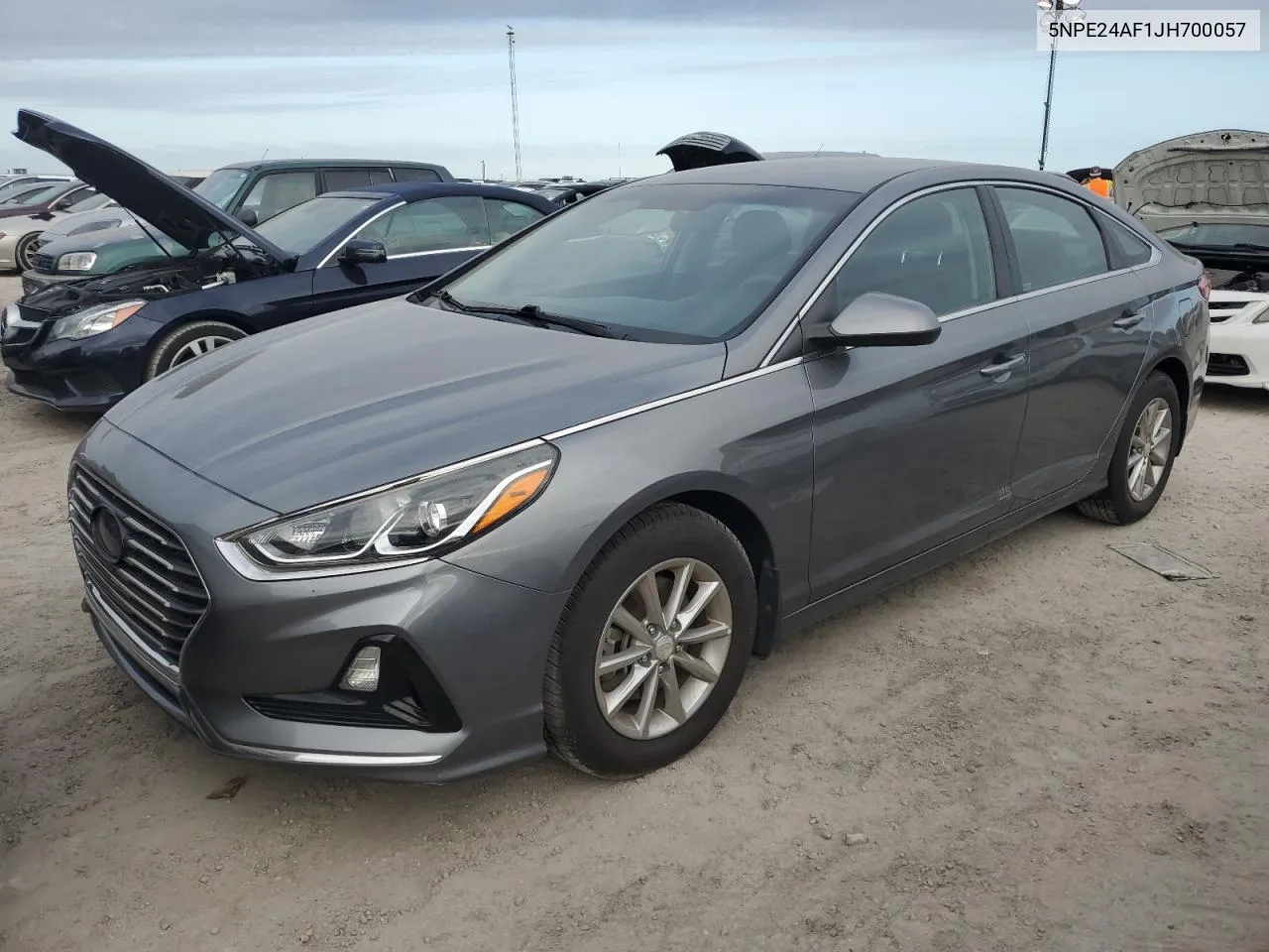 5NPE24AF1JH700057 2018 Hyundai Sonata Se