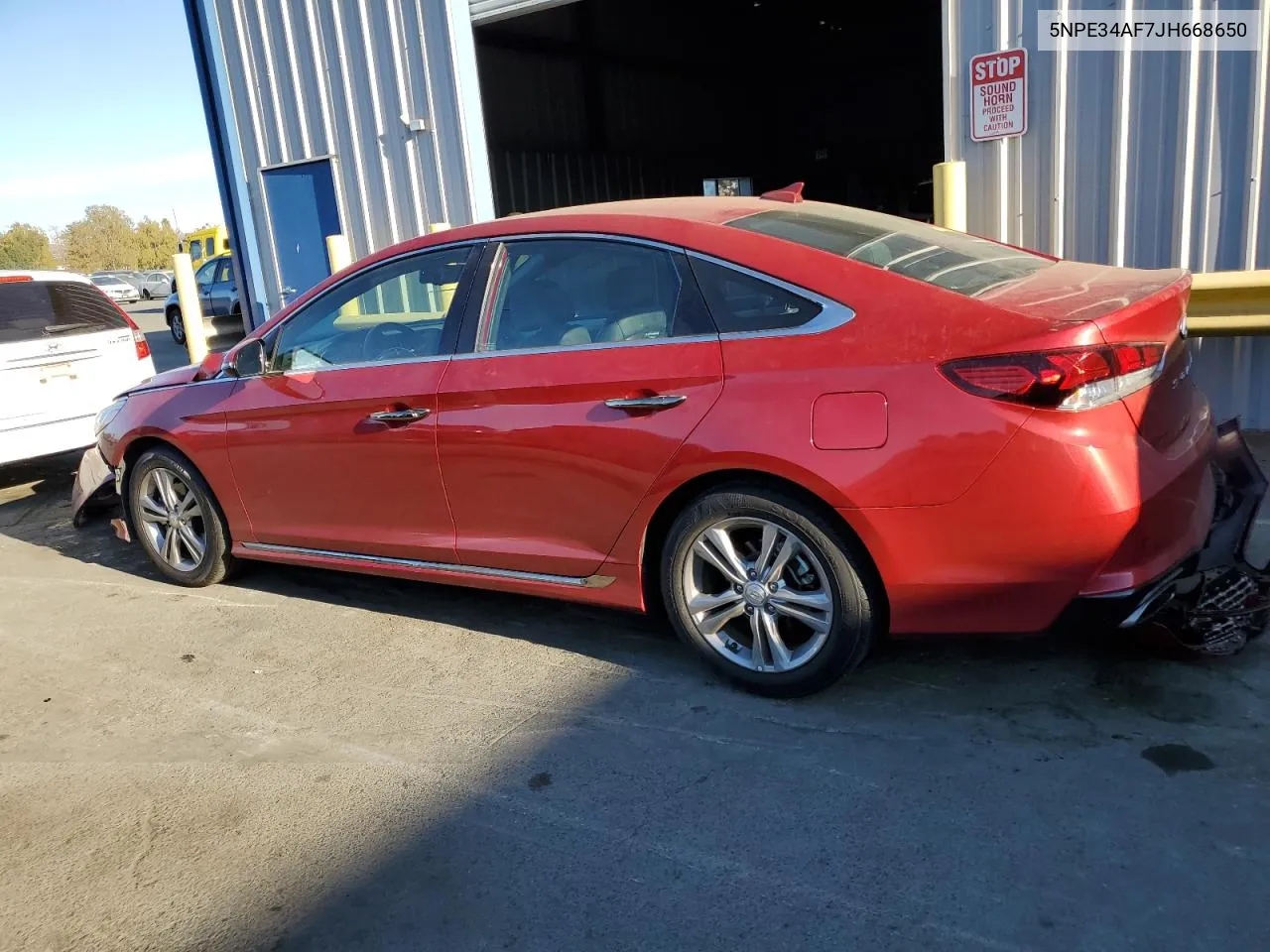 2018 Hyundai Sonata Sport VIN: 5NPE34AF7JH668650 Lot: 77844644