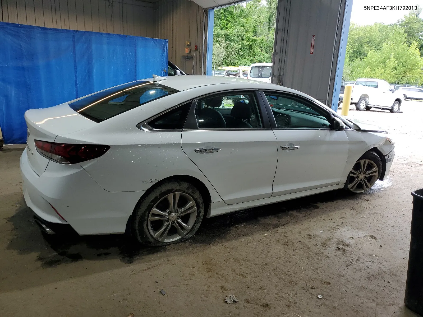 2019 Hyundai Sonata Limited VIN: 5NPE34AF3KH792013 Lot: 65830504