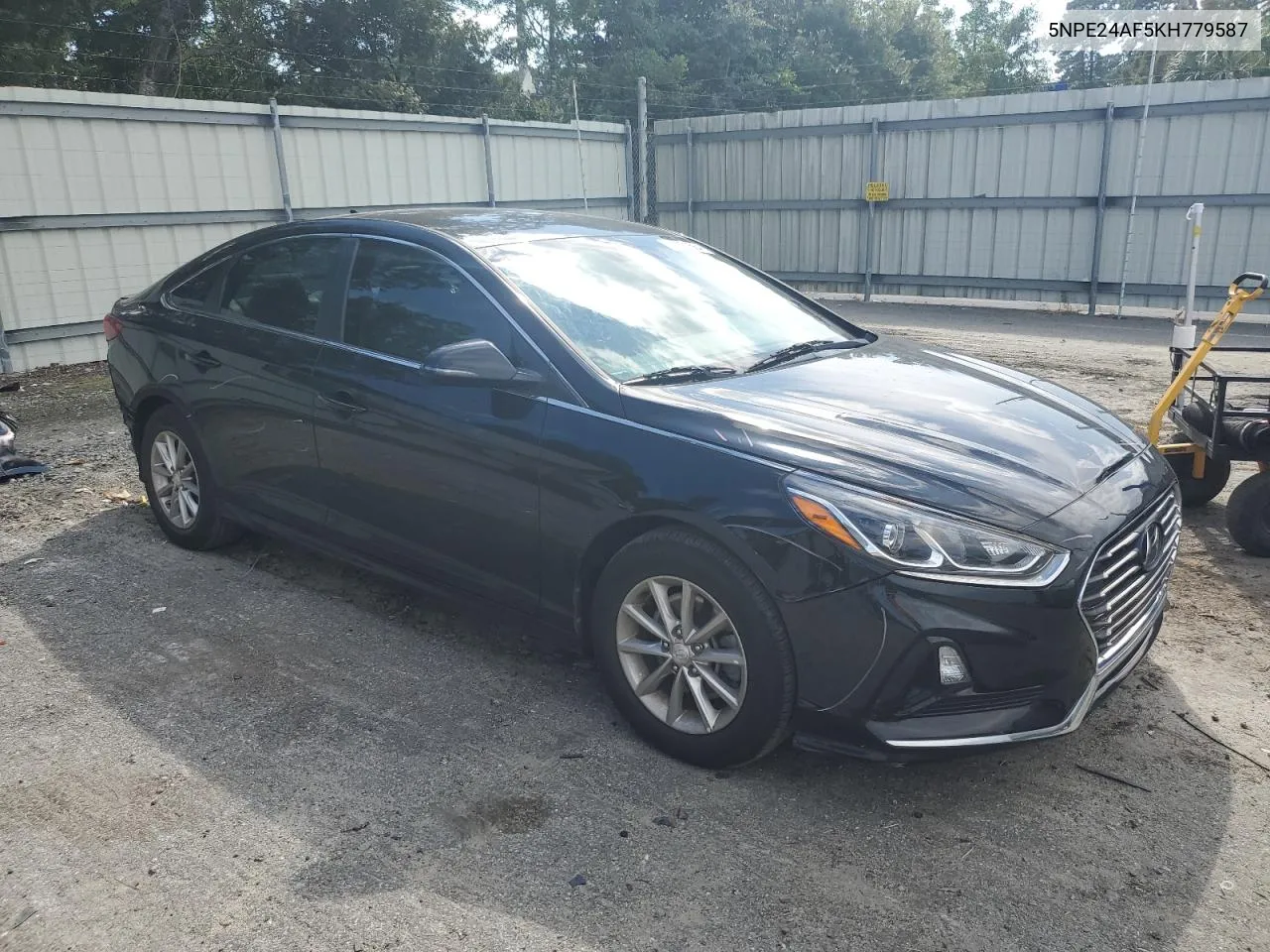 5NPE24AF5KH779587 2019 Hyundai Sonata Se