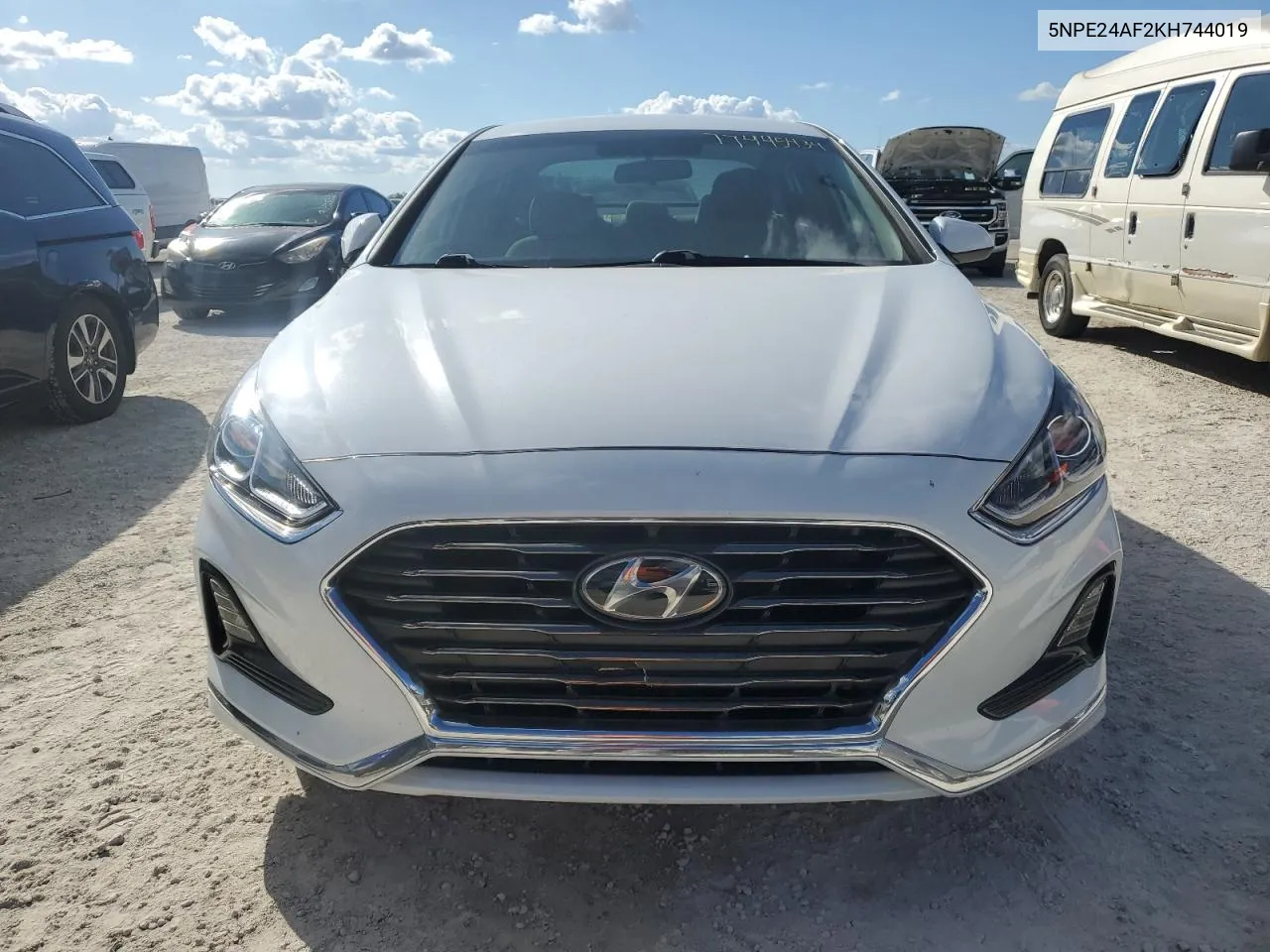 2019 Hyundai Sonata Se VIN: 5NPE24AF2KH744019 Lot: 77445434