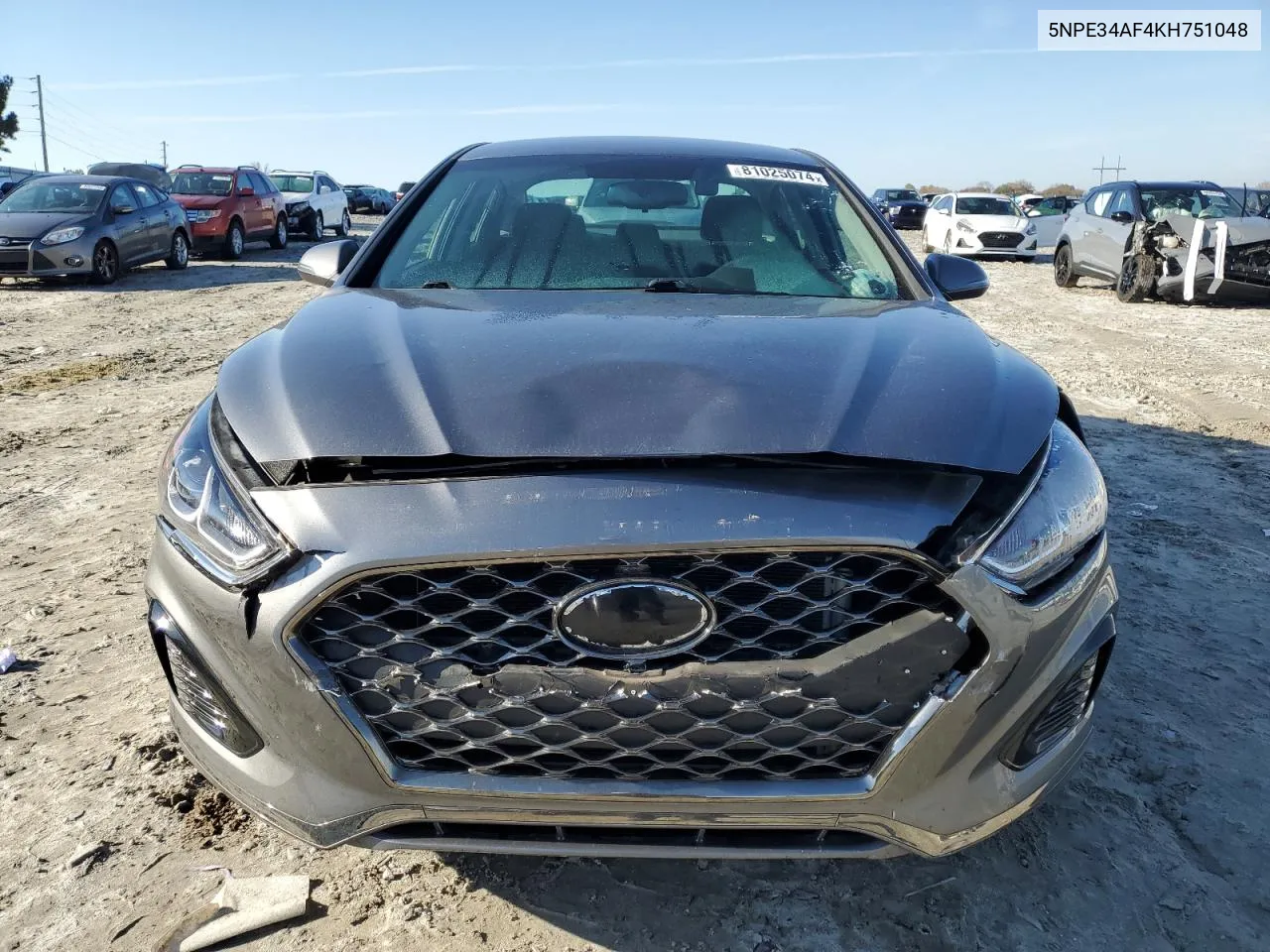 2019 Hyundai Sonata Limited VIN: 5NPE34AF4KH751048 Lot: 81025074