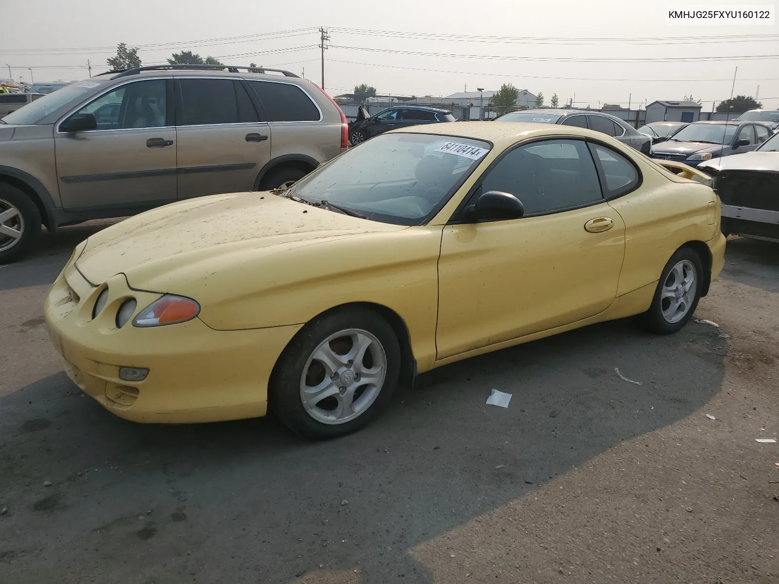 KMHJG25FXYU160122 2000 Hyundai Tiburon