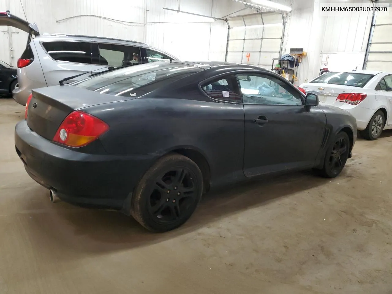 KMHHM65D03U037970 2003 Hyundai Tiburon