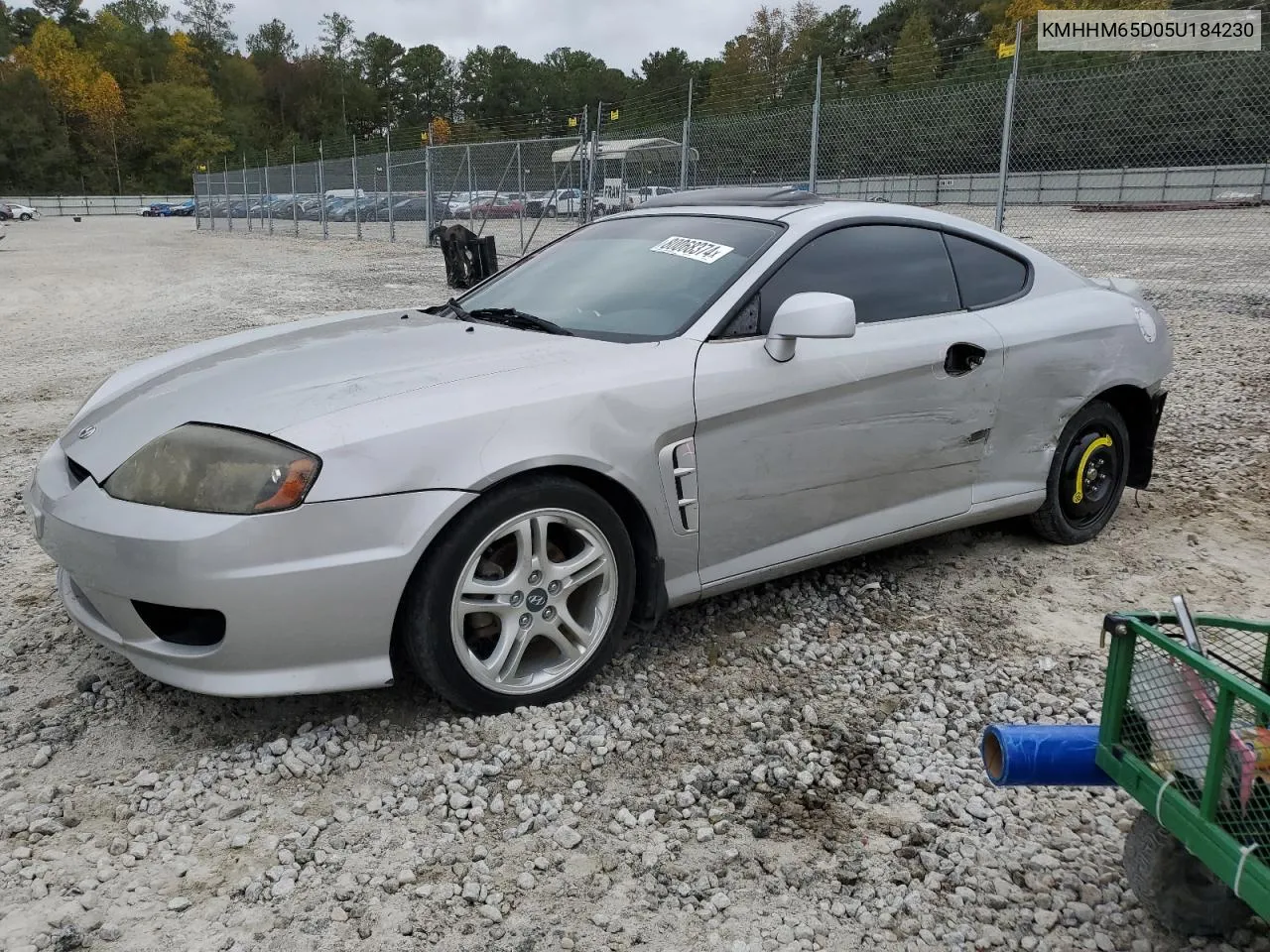 KMHHM65D05U184230 2005 Hyundai Tiburon