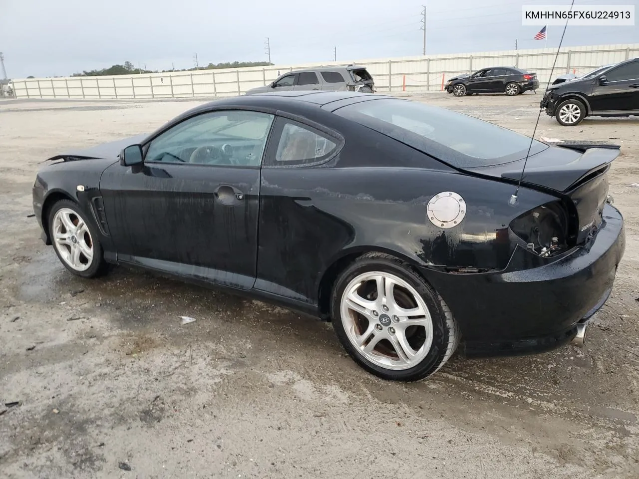 2006 Hyundai Tiburon Gt VIN: KMHHN65FX6U224913 Lot: 80695184