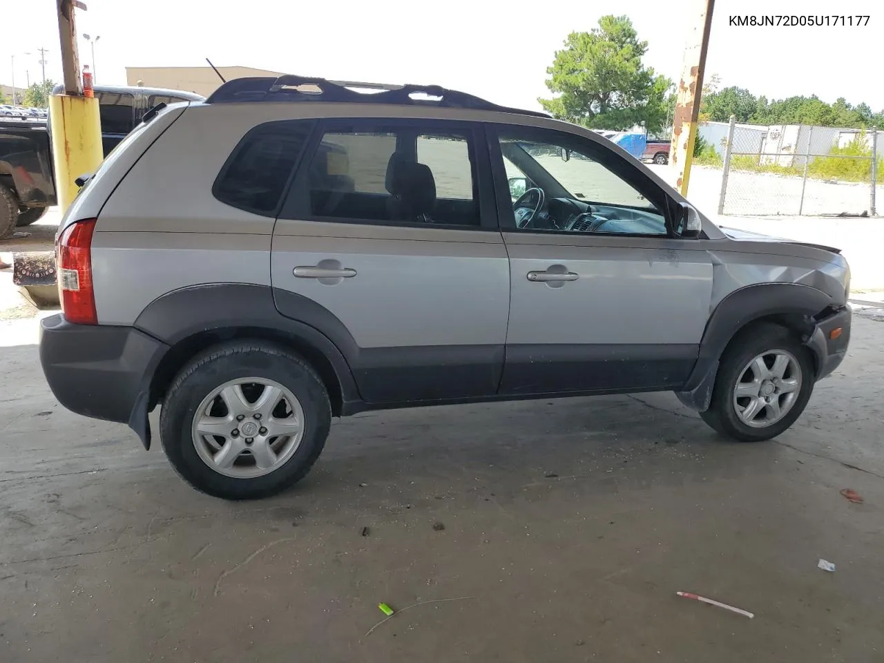 2005 Hyundai Tucson Gls VIN: KM8JN72D05U171177 Lot: 69018244