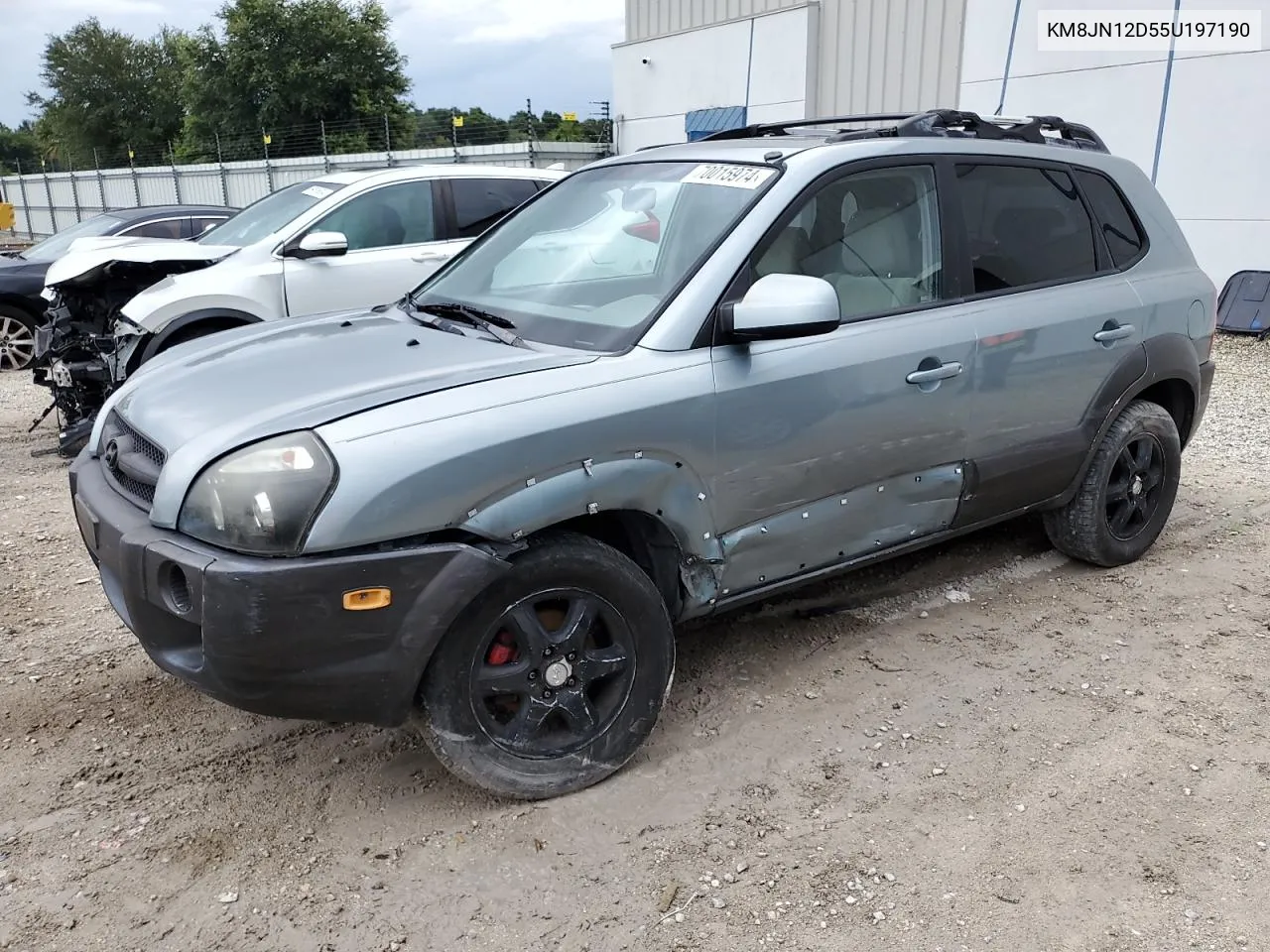 KM8JN12D55U197190 2005 Hyundai Tucson Gls