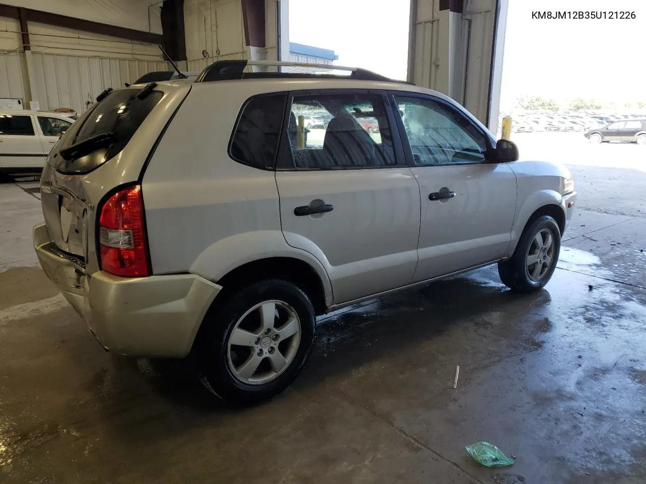 2005 Hyundai Tucson Gl VIN: KM8JM12B35U121226 Lot: 73938804