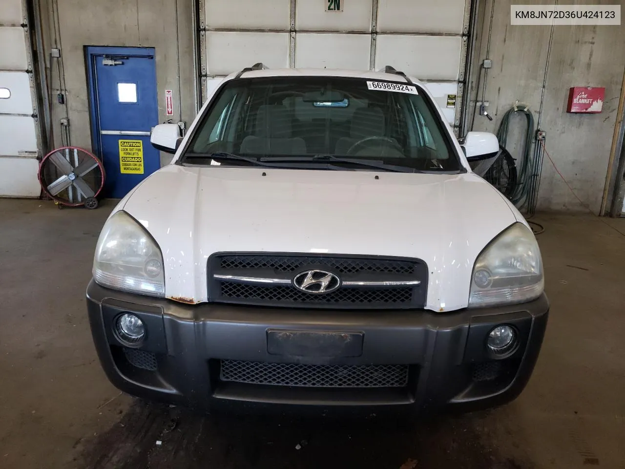 KM8JN72D36U424123 2006 Hyundai Tucson Gls