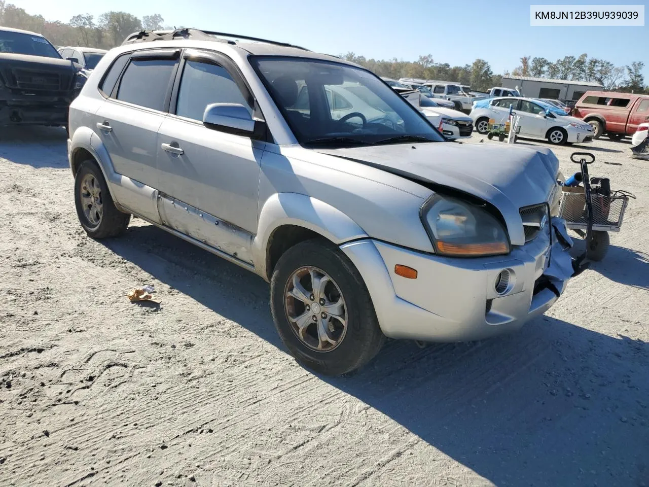 2009 Hyundai Tucson Se VIN: KM8JN12B39U939039 Lot: 76733604