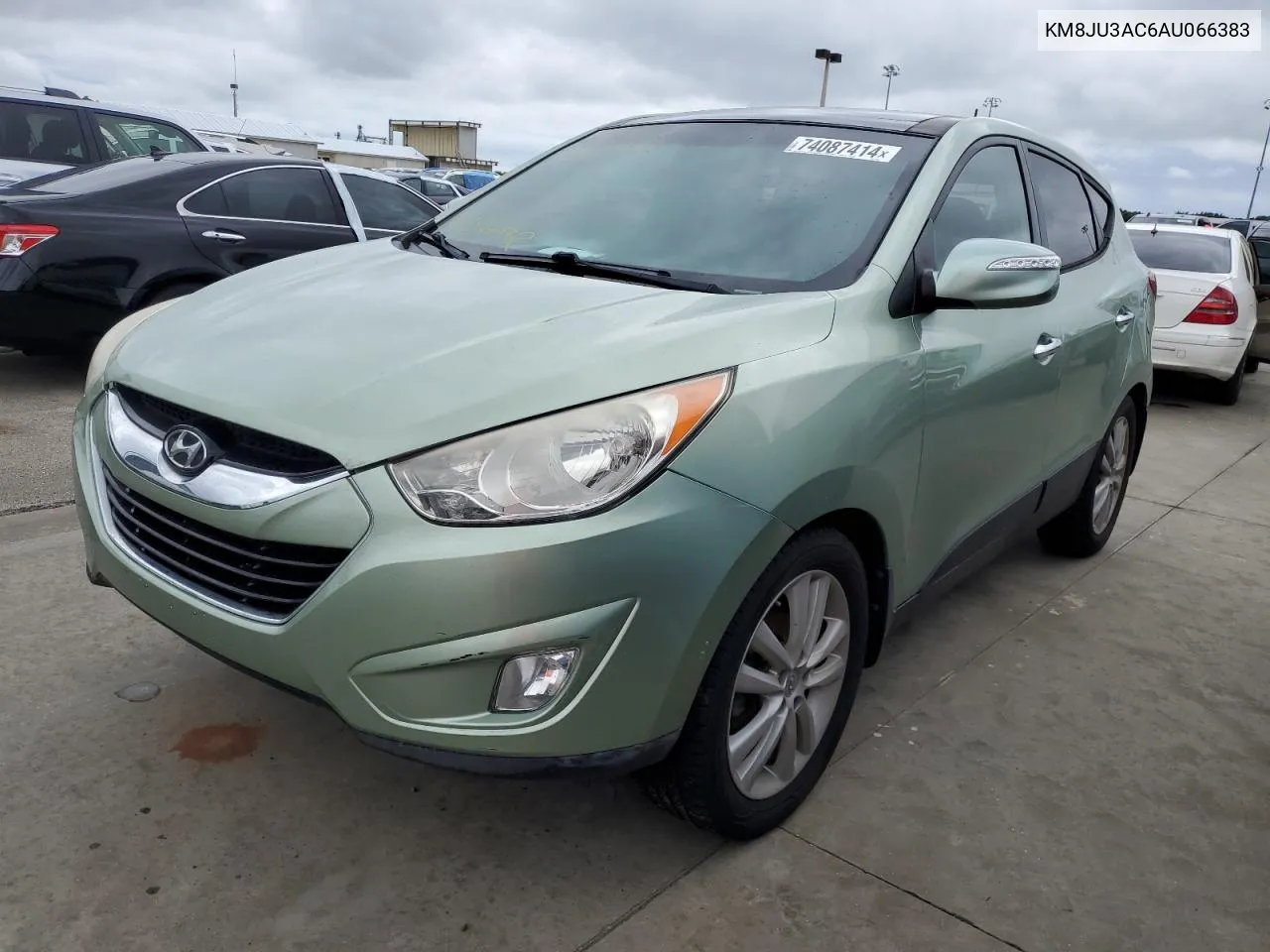 2010 Hyundai Tucson Gls VIN: KM8JU3AC6AU066383 Lot: 74087414