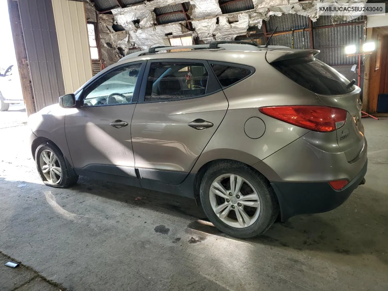 2011 Hyundai Tucson Gls VIN: KM8JUCAC5BU243040 Lot: 76811564