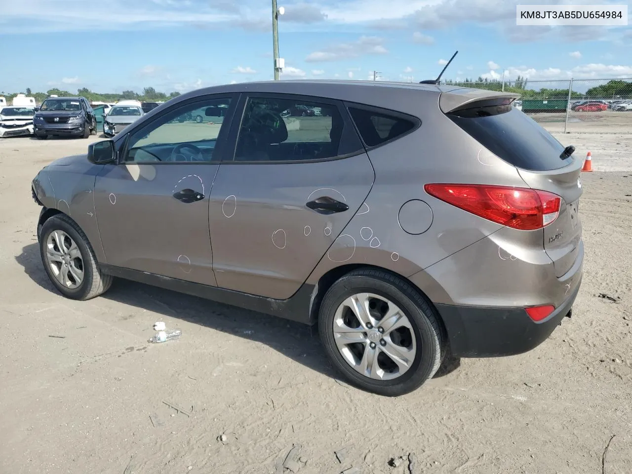 2013 Hyundai Tucson Gl VIN: KM8JT3AB5DU654984 Lot: 72258644