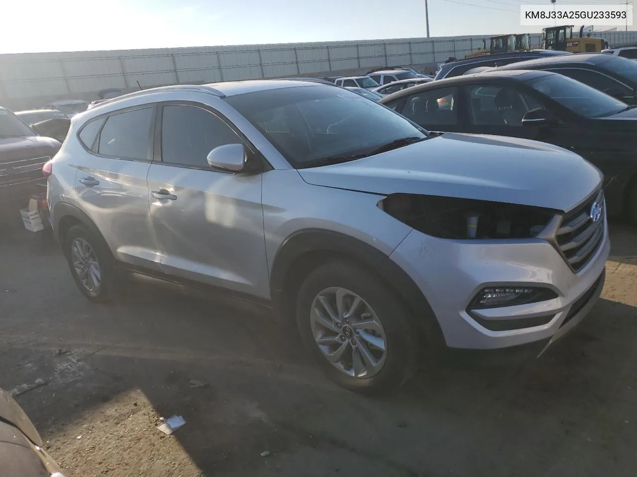 2016 Hyundai Tucson Limited VIN: KM8J33A25GU233593 Lot: 75238444