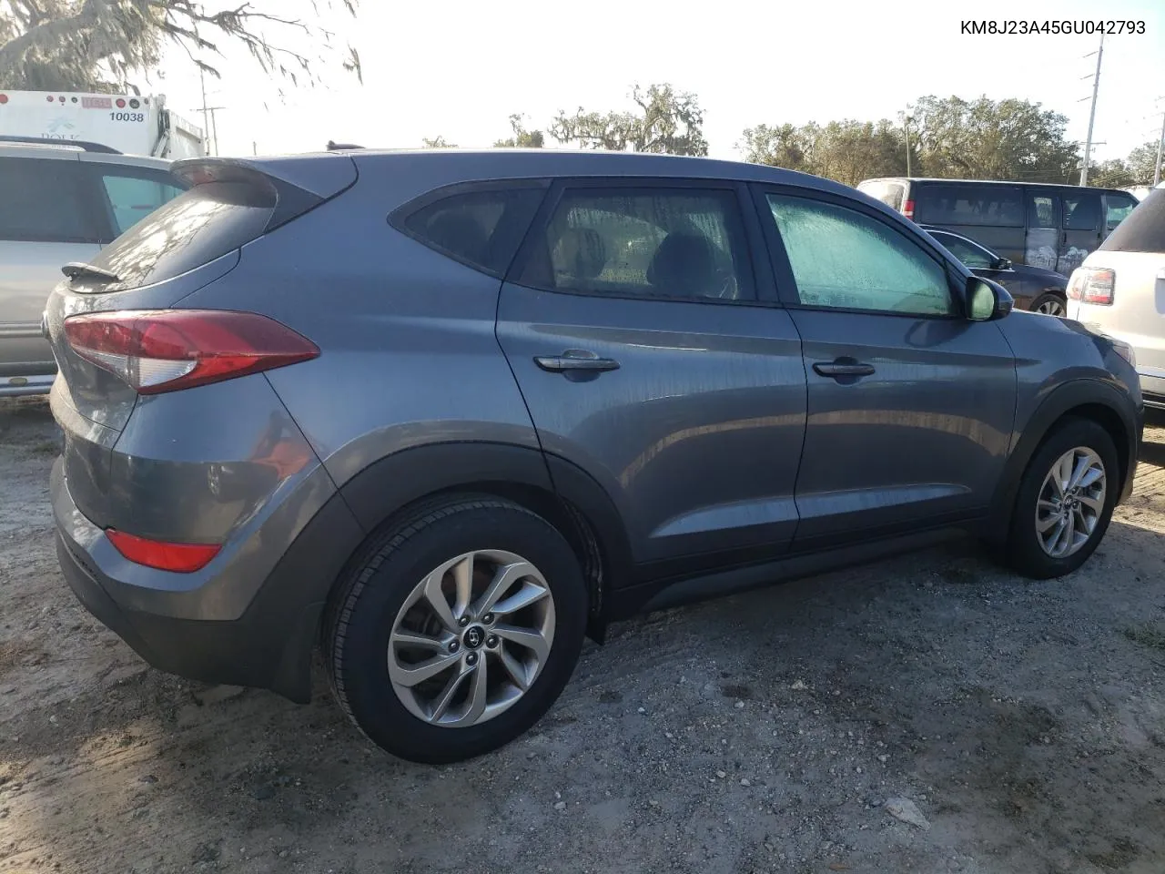 KM8J23A45GU042793 2016 Hyundai Tucson Se