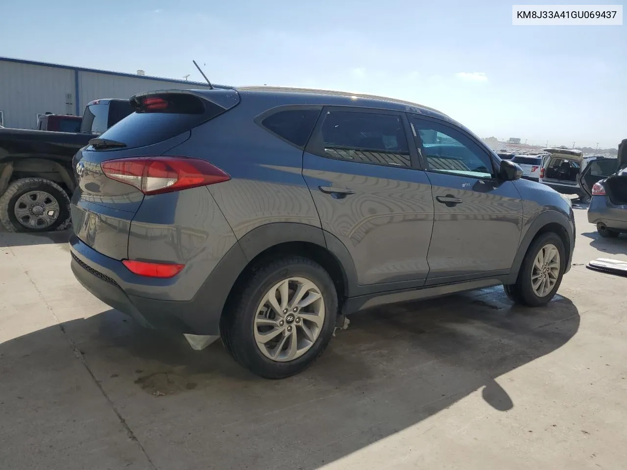 2016 Hyundai Tucson Limited VIN: KM8J33A41GU069437 Lot: 77098164