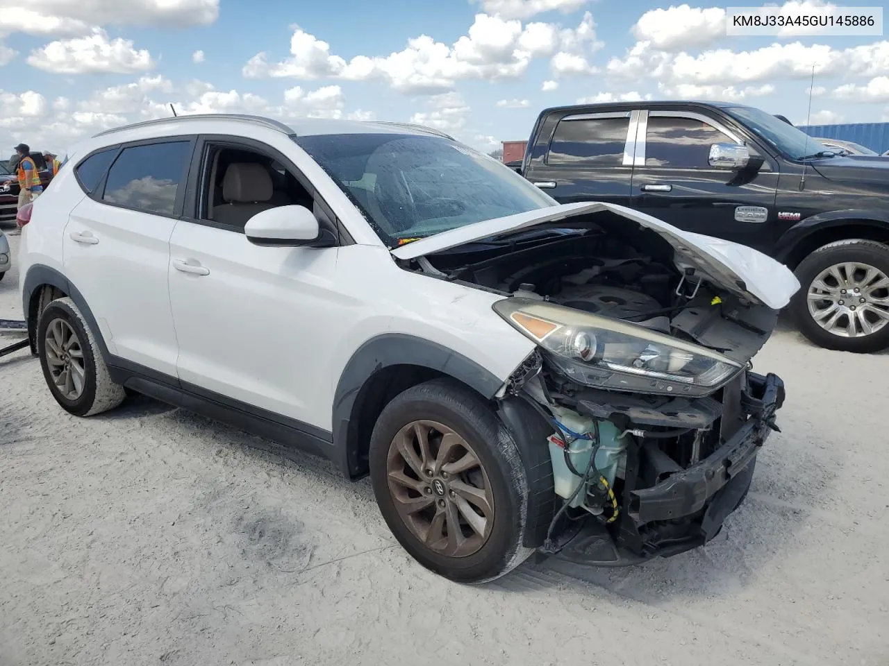 2016 Hyundai Tucson Limited VIN: KM8J33A45GU145886 Lot: 79047354