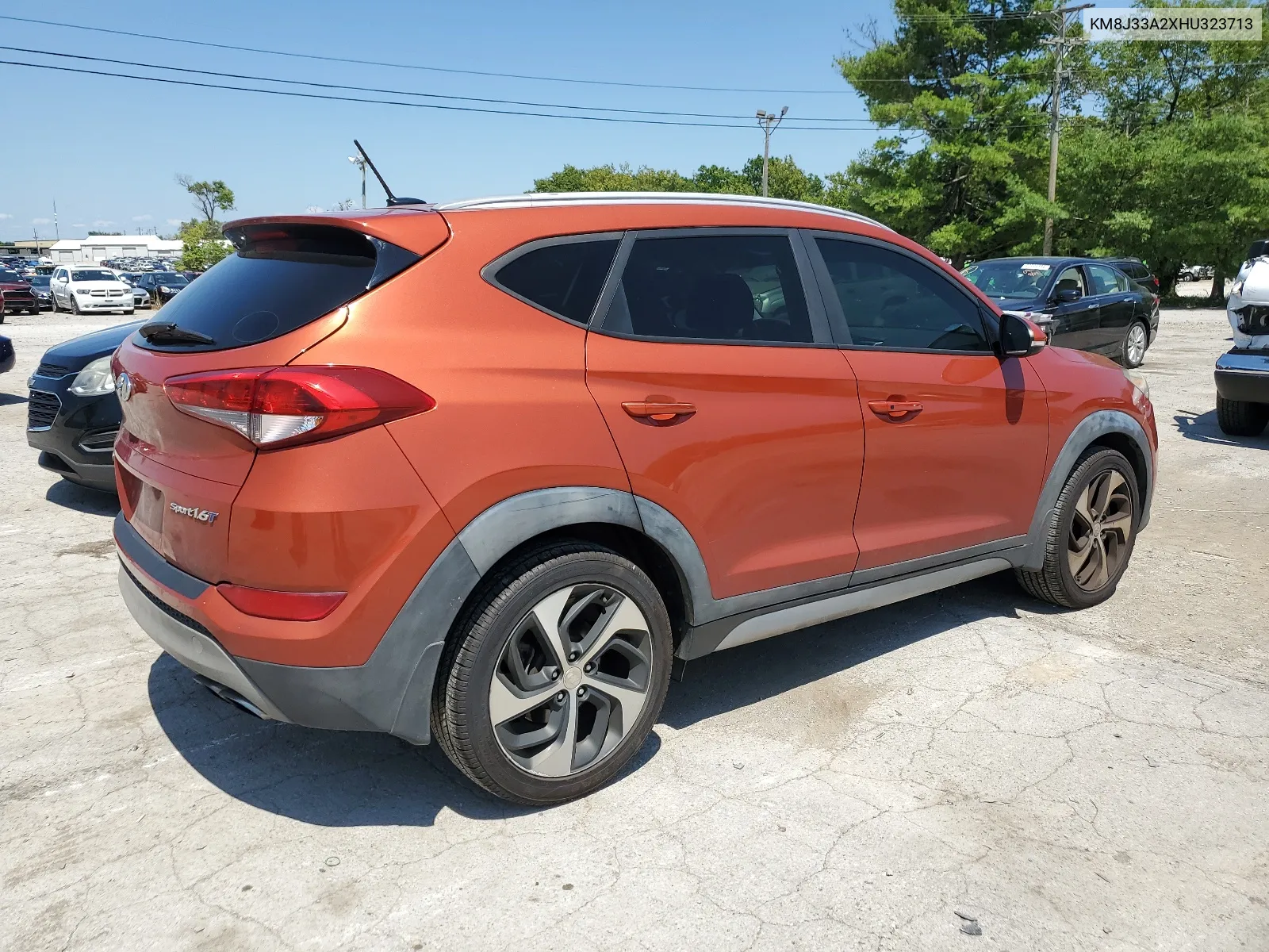 2017 Hyundai Tucson Limited VIN: KM8J33A2XHU323713 Lot: 63688404