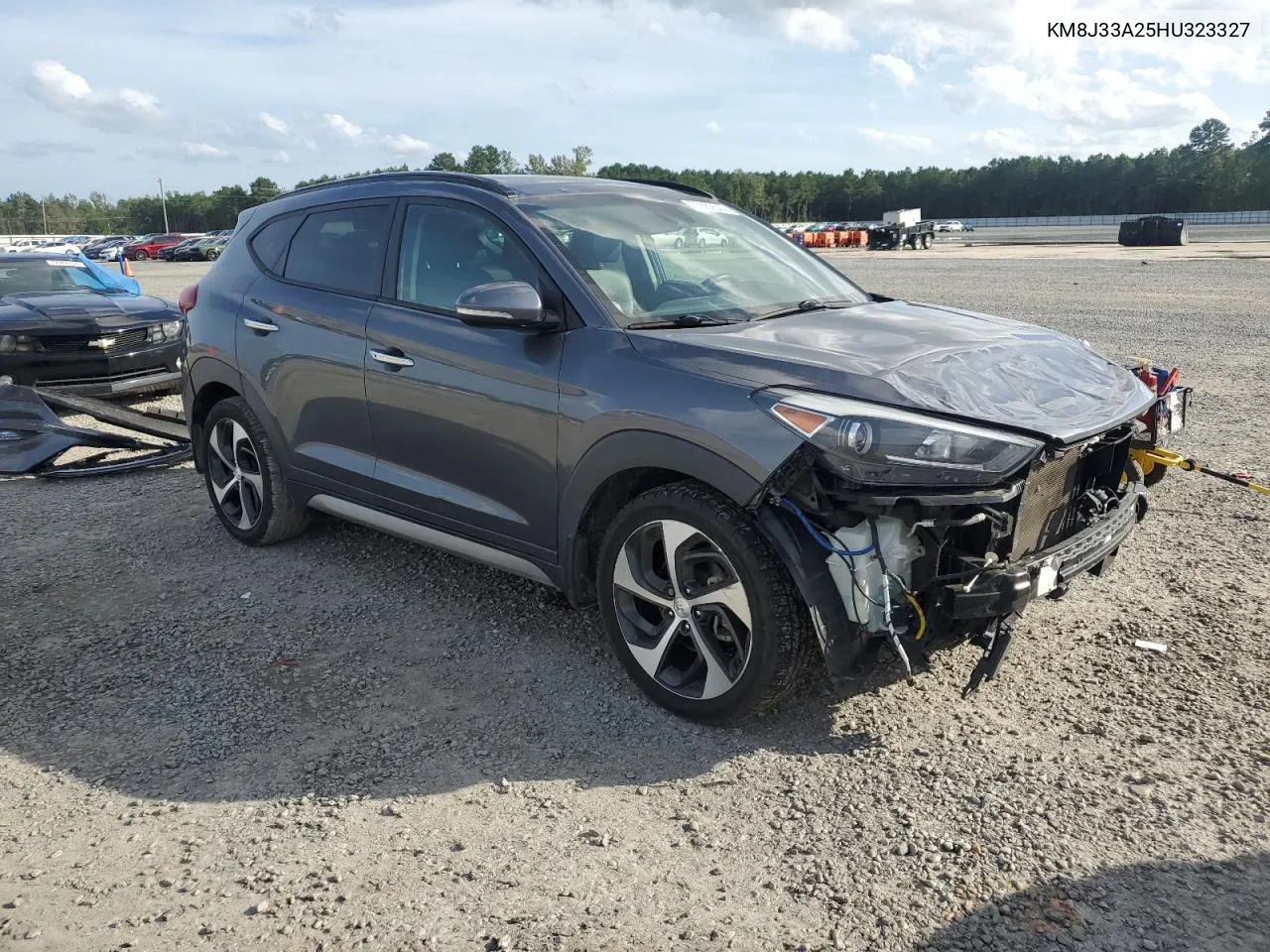 2017 Hyundai Tucson Limited VIN: KM8J33A25HU323327 Lot: 72882644