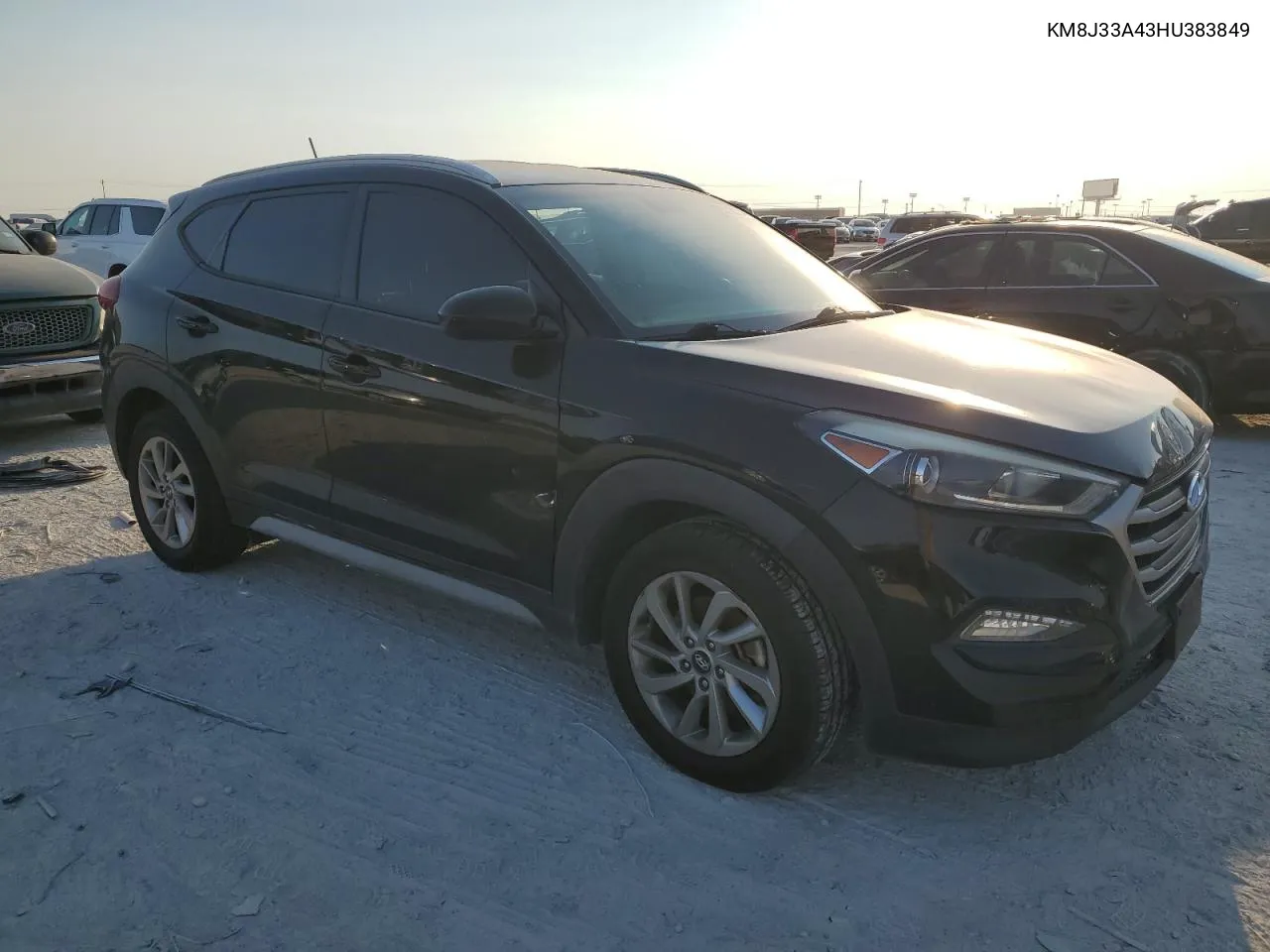 2017 Hyundai Tucson Limited VIN: KM8J33A43HU383849 Lot: 73112314