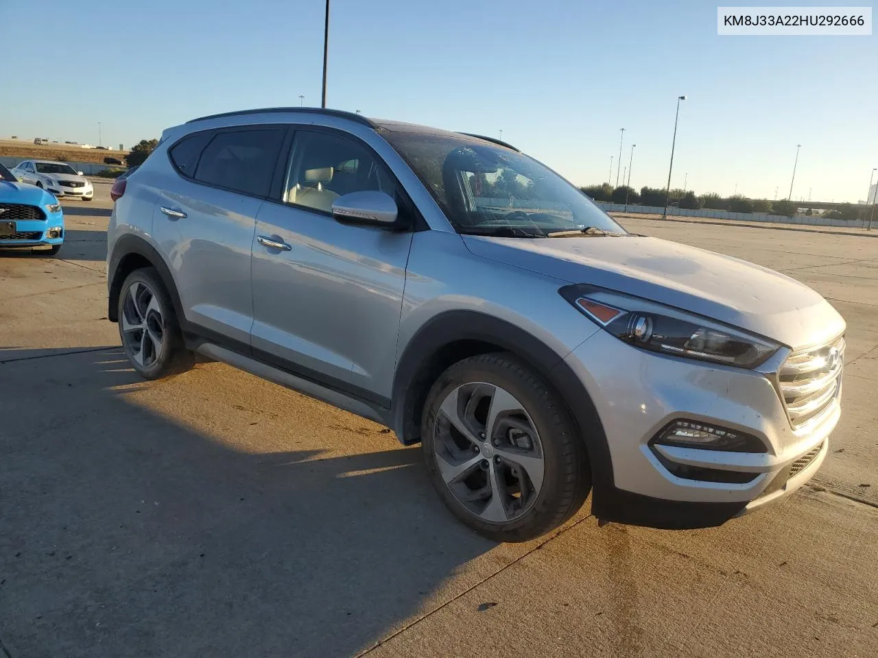 2017 Hyundai Tucson Limited VIN: KM8J33A22HU292666 Lot: 77390454