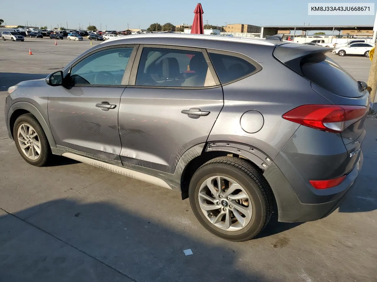 KM8J33A43JU668671 2018 Hyundai Tucson Sel