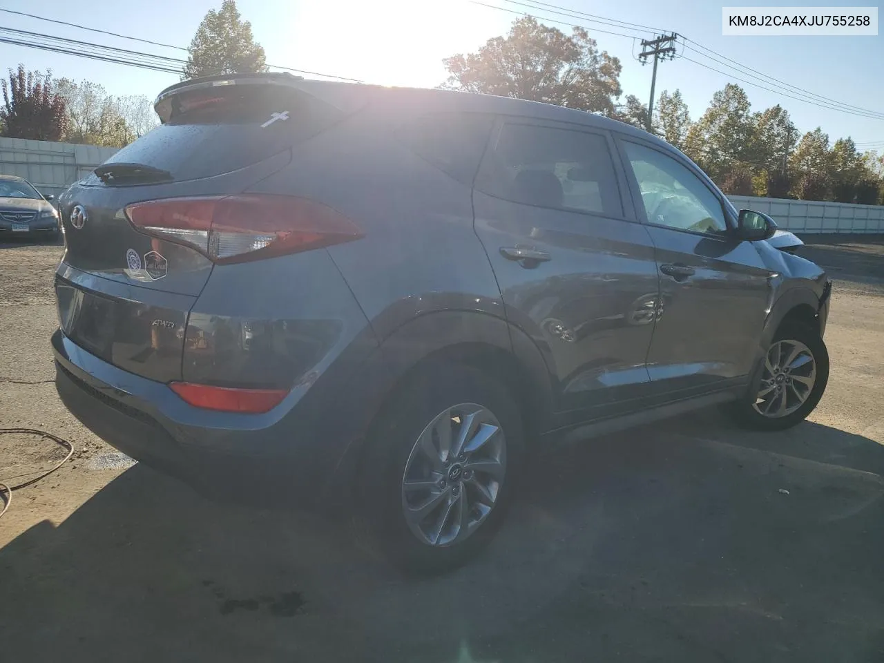 KM8J2CA4XJU755258 2018 Hyundai Tucson Se