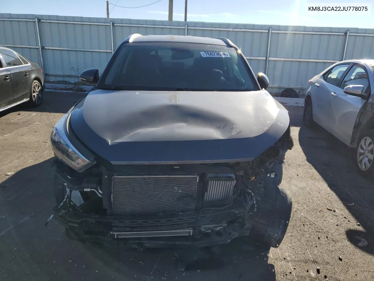 KM8J3CA22JU778075 2018 Hyundai Tucson Value