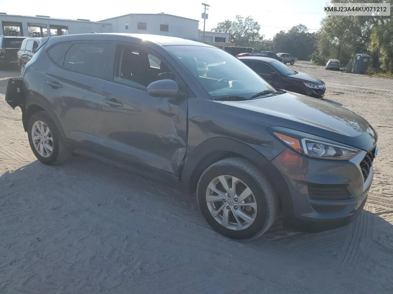 2019 Hyundai Tucson Se VIN: KM8J23A44KU071212 Lot: 75010454