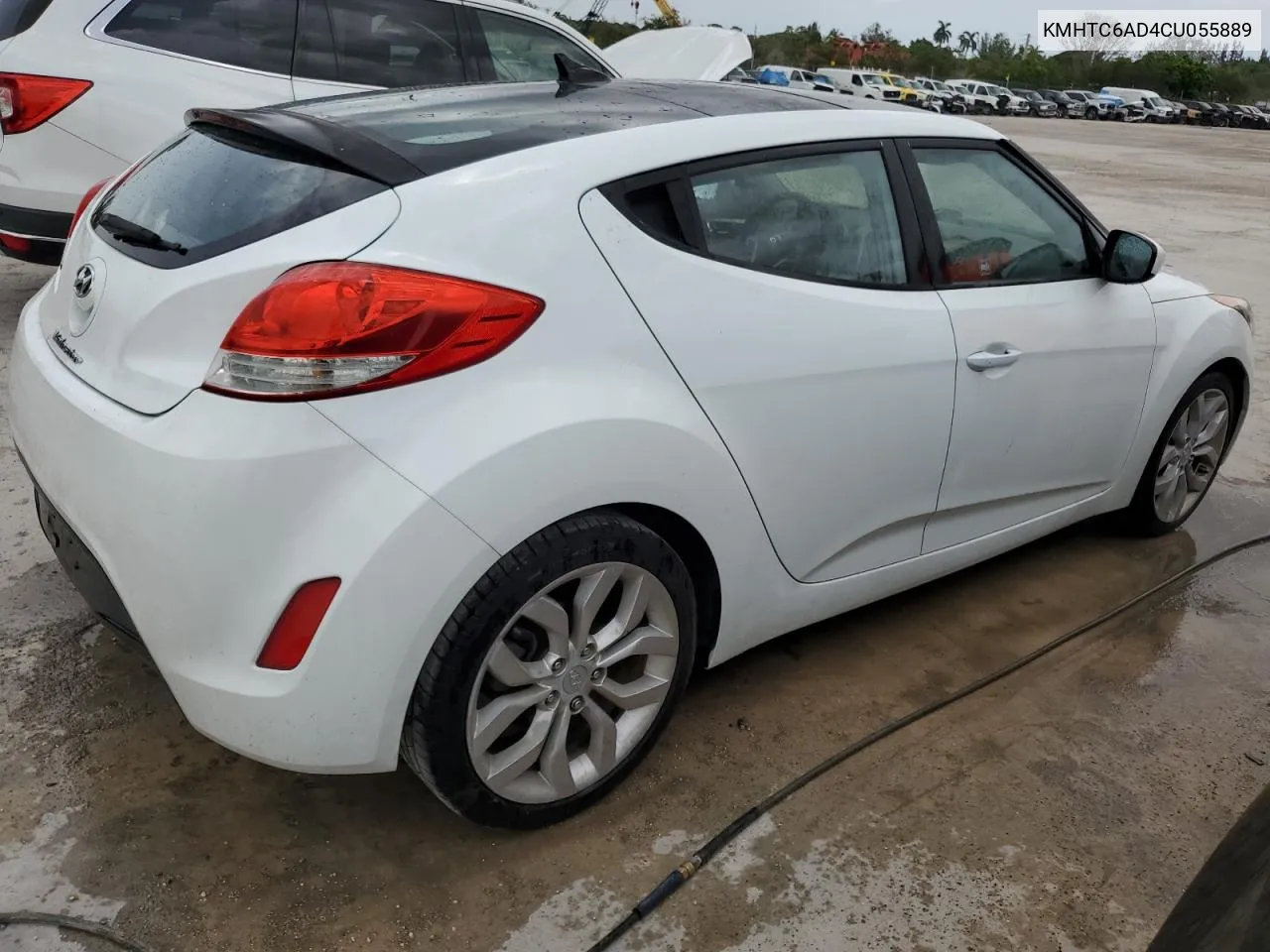 KMHTC6AD4CU055889 2012 Hyundai Veloster