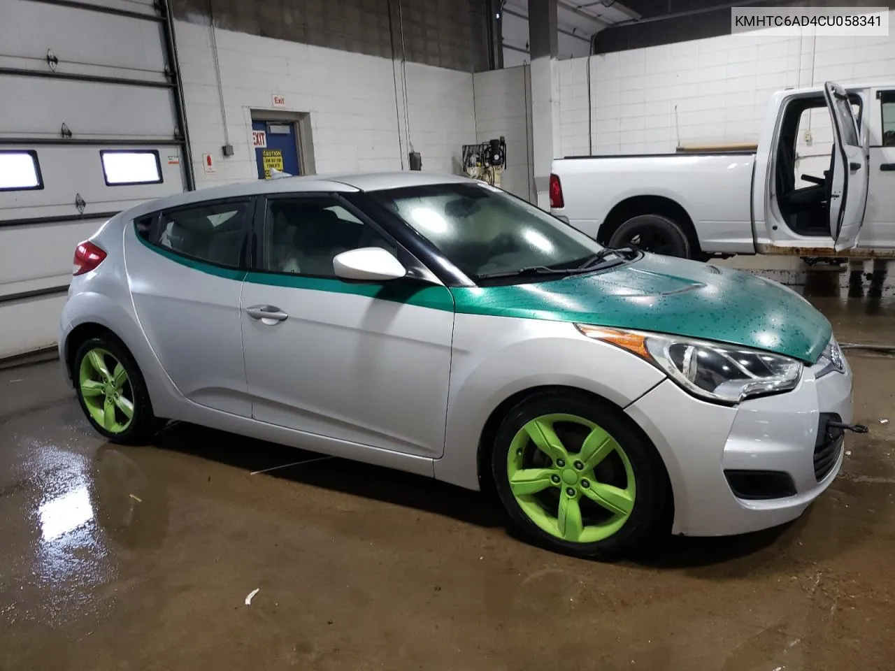 KMHTC6AD4CU058341 2012 Hyundai Veloster