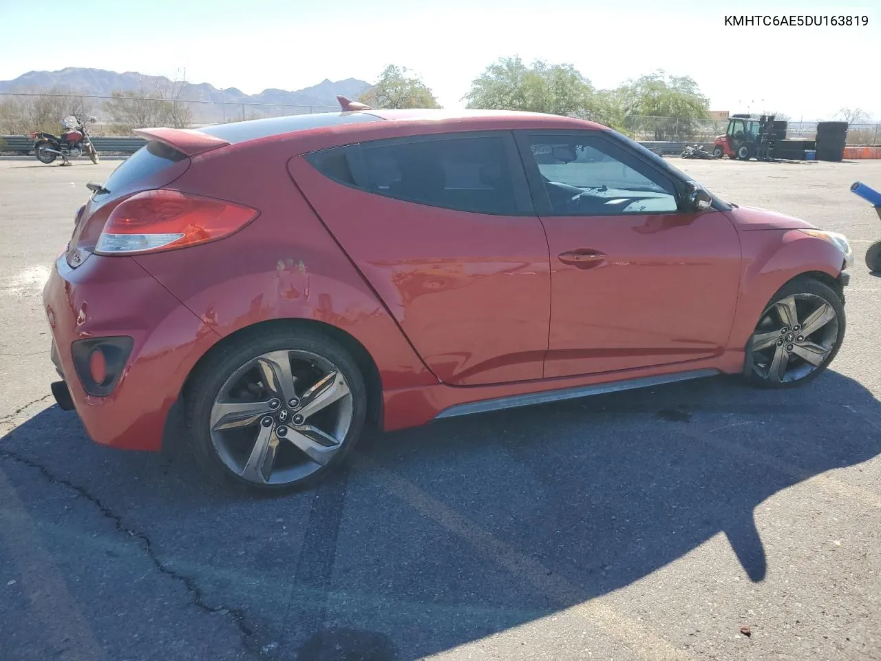 2013 Hyundai Veloster Turbo VIN: KMHTC6AE5DU163819 Lot: 77364984