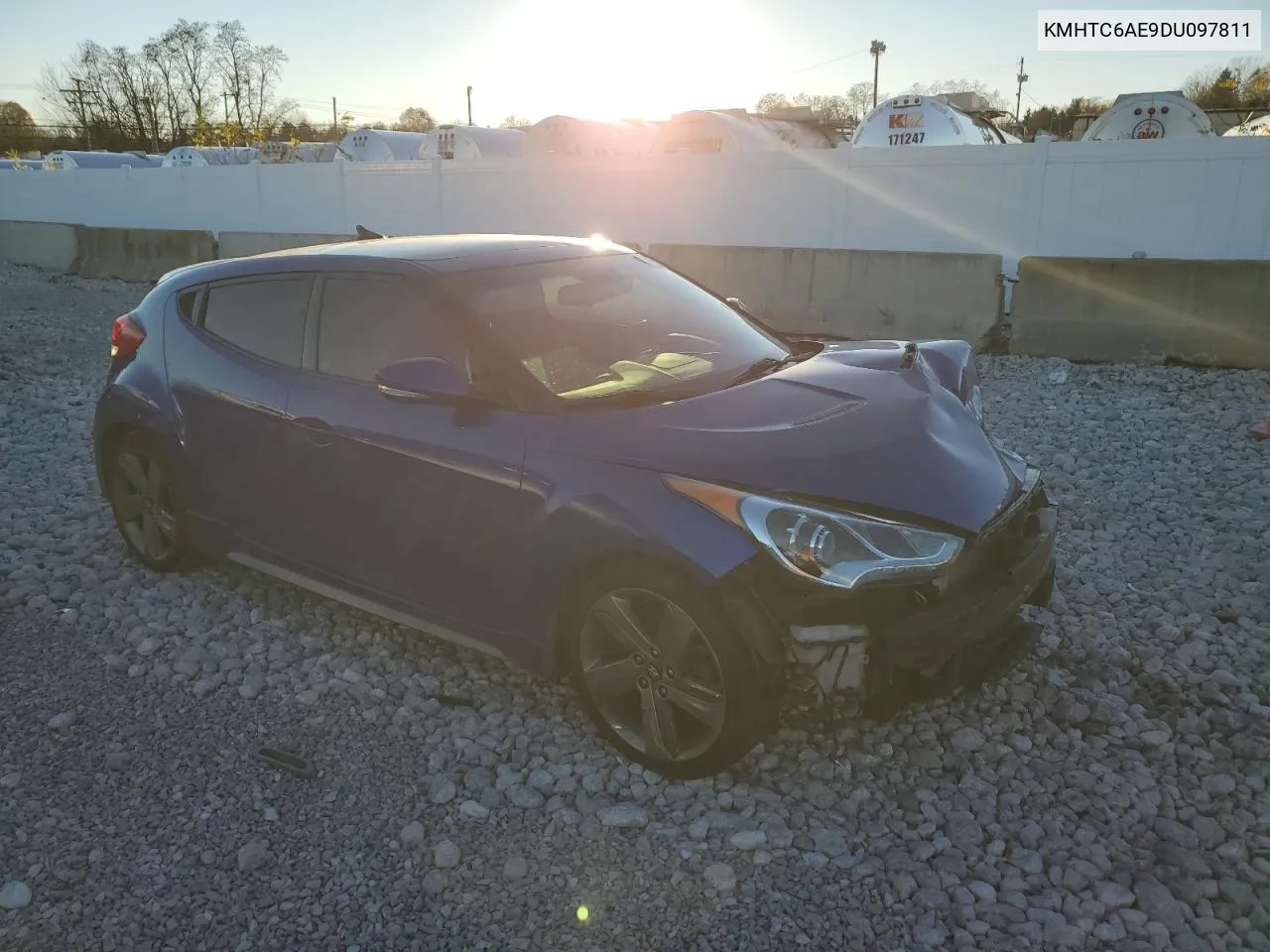 2013 Hyundai Veloster Turbo VIN: KMHTC6AE9DU097811 Lot: 80494204