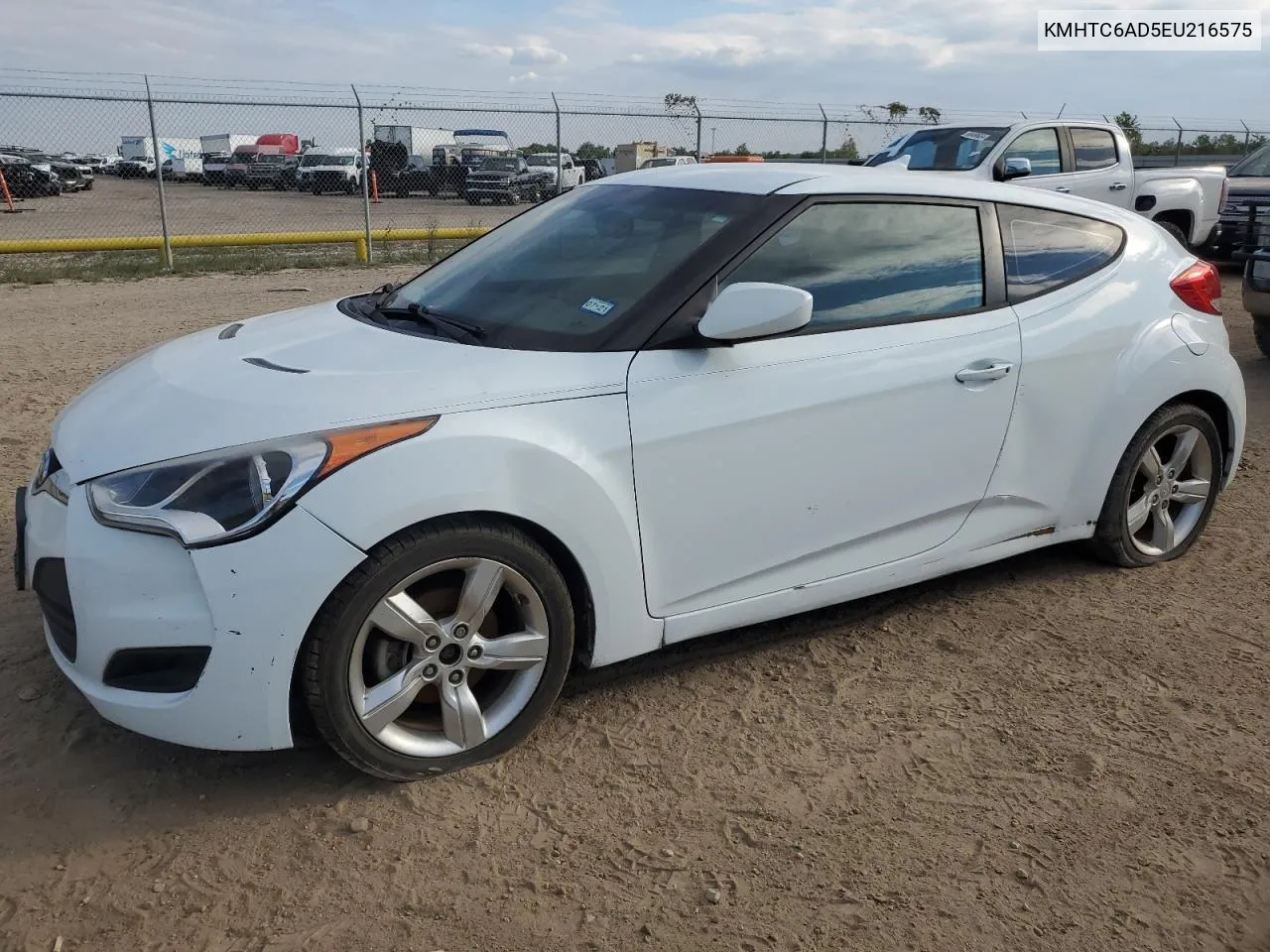 KMHTC6AD5EU216575 2014 Hyundai Veloster