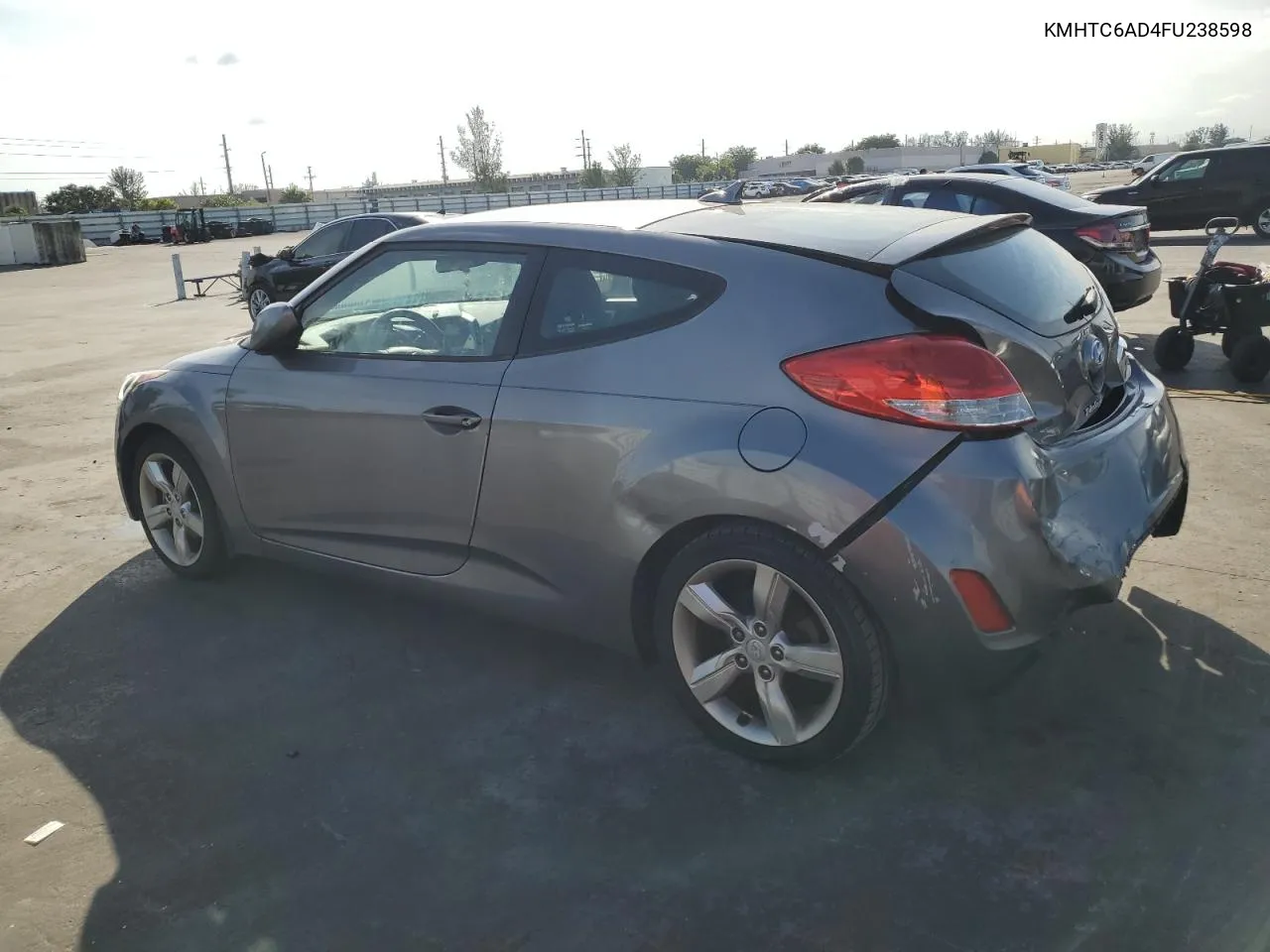 2015 Hyundai Veloster VIN: KMHTC6AD4FU238598 Lot: 81875334