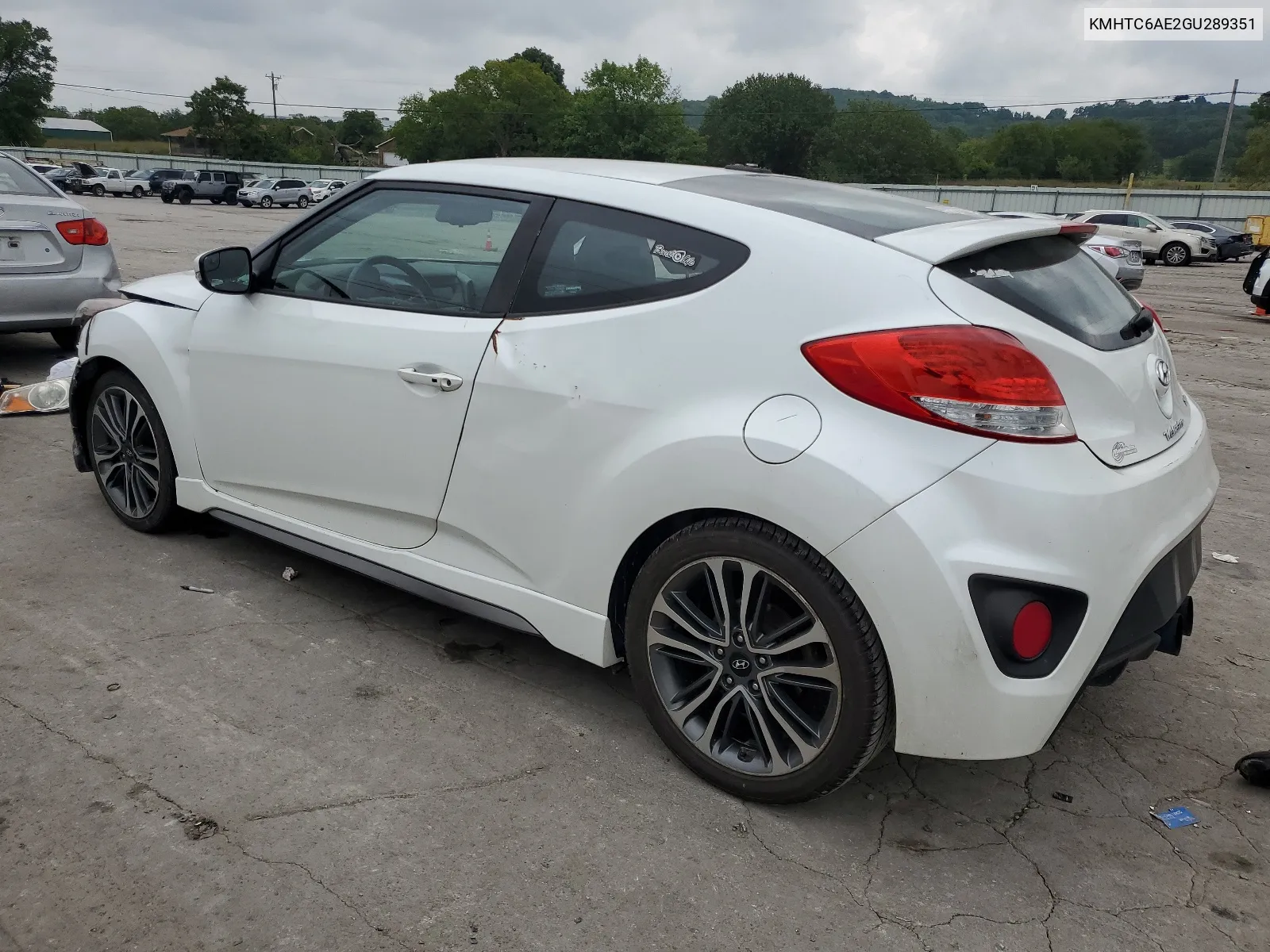 2016 Hyundai Veloster Turbo VIN: KMHTC6AE2GU289351 Lot: 64471424