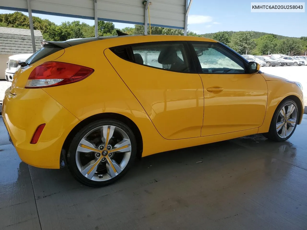 KMHTC6AD2GU258043 2016 Hyundai Veloster